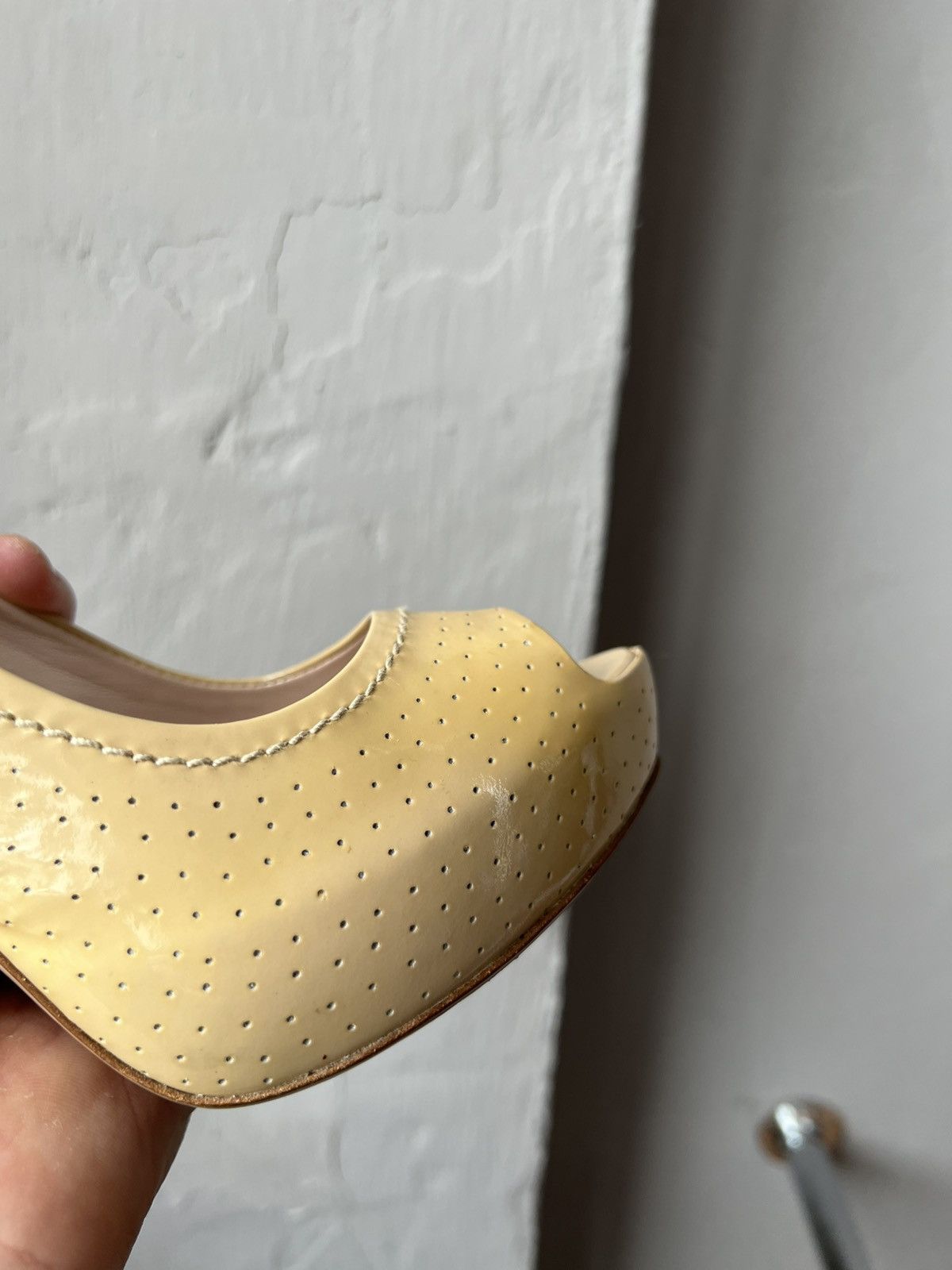 Miu Miu MIU MIU MADE IN ITALY PATENT LEATHER PEEP PUMPS HEELS SZ 39 Size US 9 / IT 39 - 5 Thumbnail