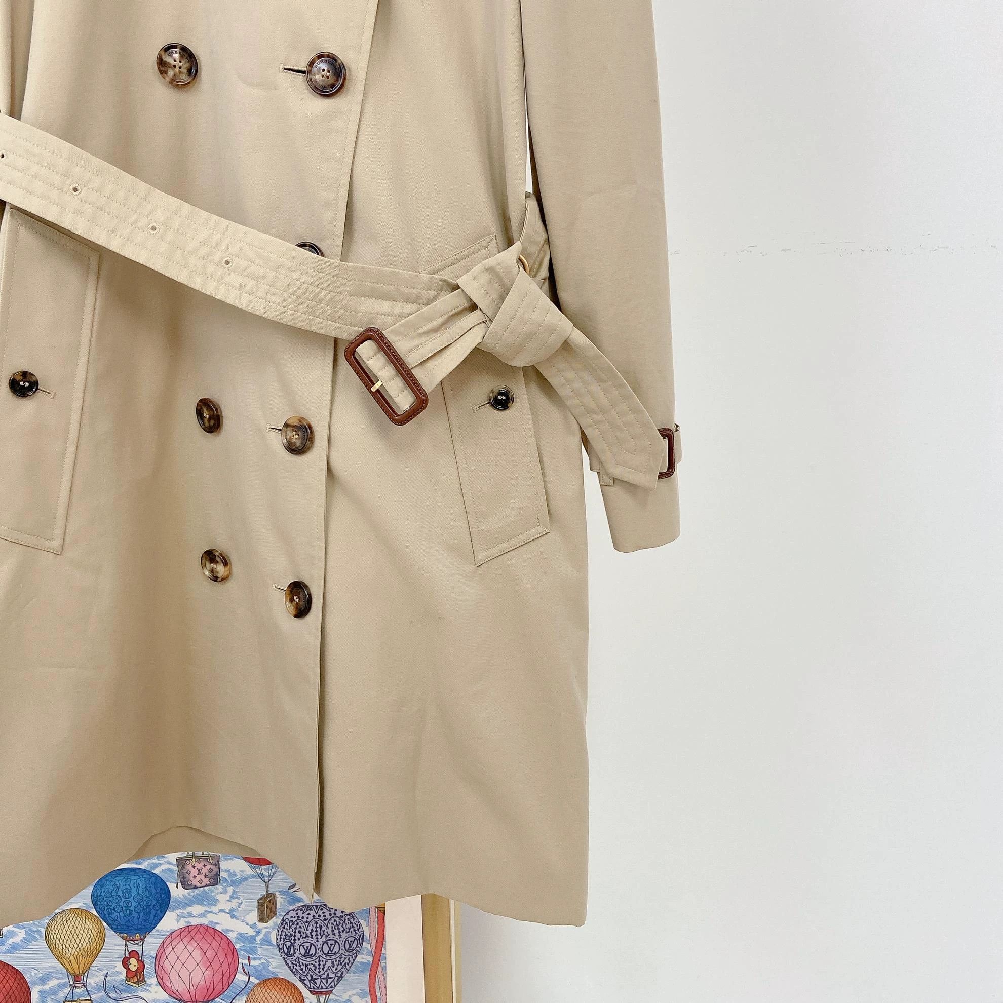 Burberry Burberry light khaki trench coat UK2 with tags Size XXS / US 00 / IT 34 - 4 Thumbnail