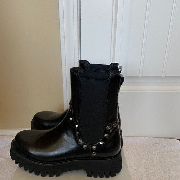 Casadei Casadei Stud-embellished Platform Boots Size US 8 / IT 38 - 2 Thumbnail