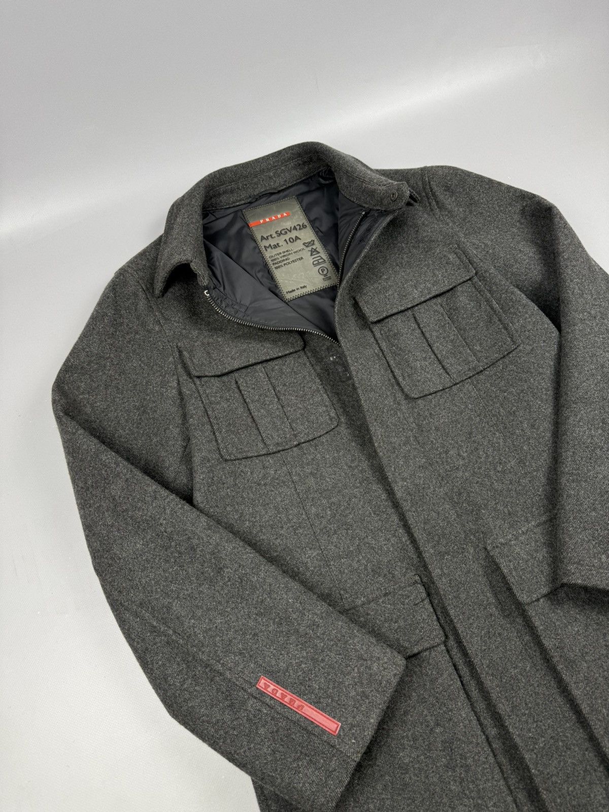 Prada Prada trench coat grey iconic model size S men Size US S / EU 44-46 / 1 - 4 Thumbnail
