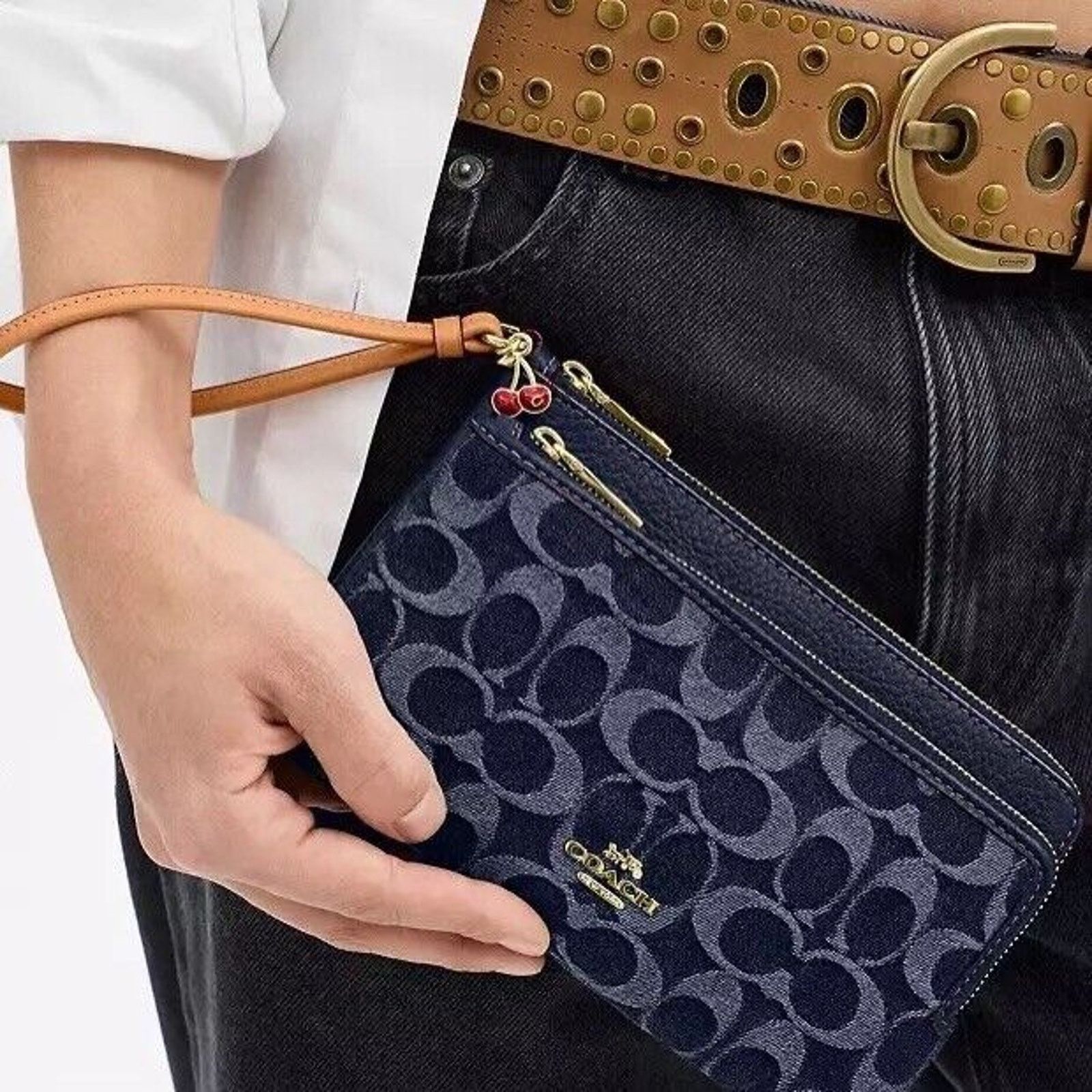 NEW LIMITED Coach Double Zip Wallet In Signature Denim cz321