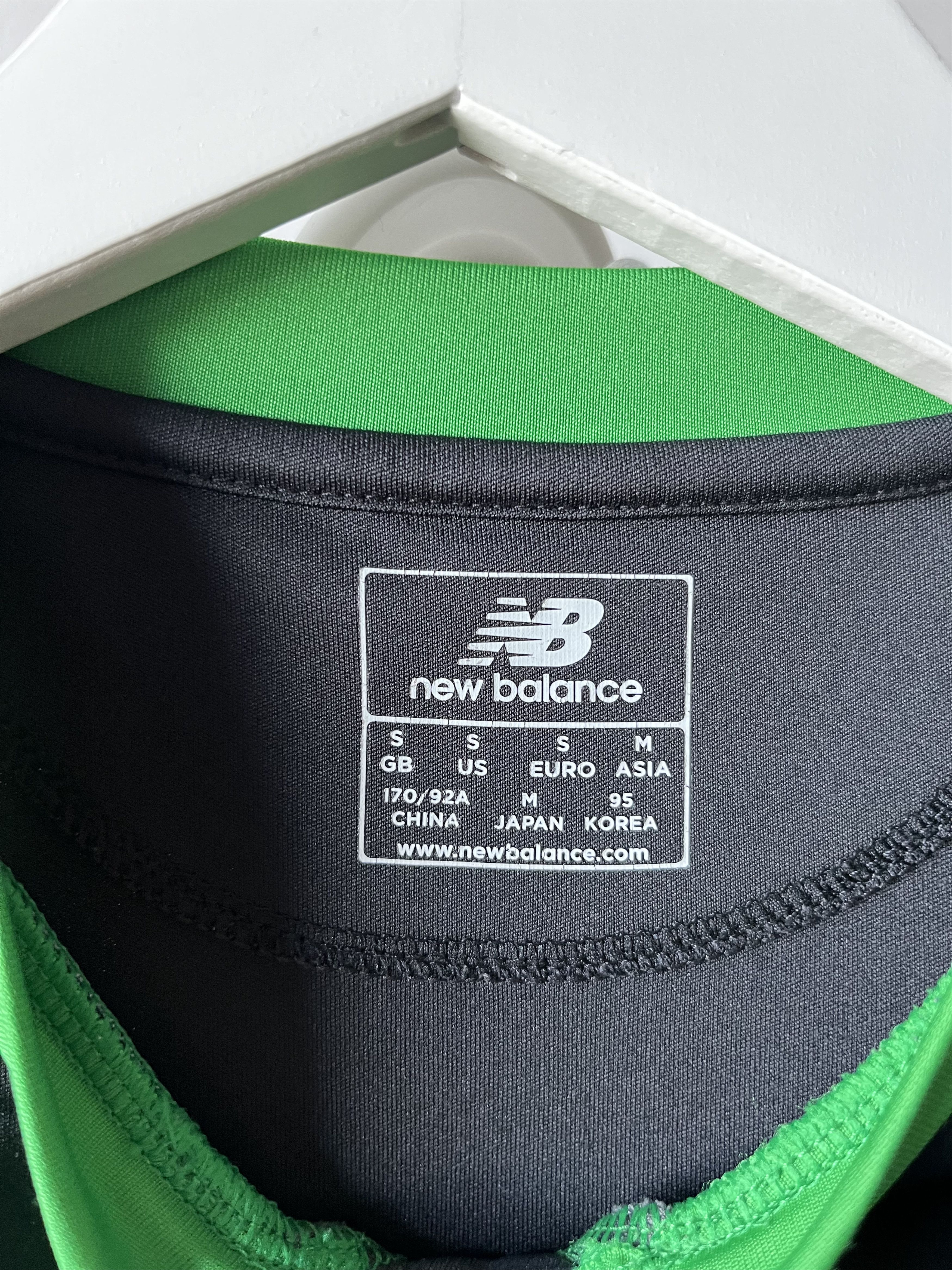 New Balance × Vintage 2015 2016 Stoke City Away Soccer Jersey longsleeve Size US S / EU 44-46 / 1 - 8 Thumbnail