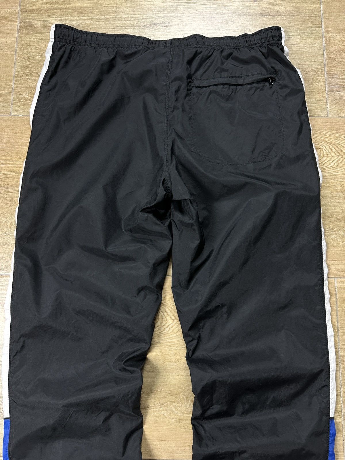 Nike × Vintage Vintage Y2K Nike Logo Nylon Track Pants Size US 34 / EU 50 - 13 Thumbnail