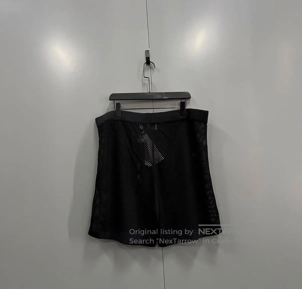 Burberry Black Mesh Shorts with Blue Trim. Size US 38 / EU 54 - 2 Thumbnail