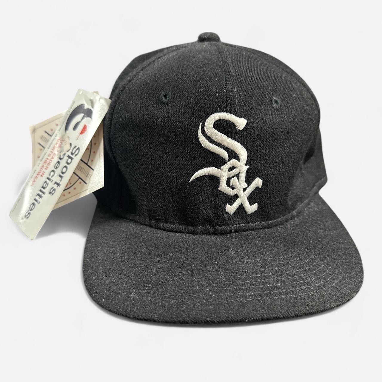 Sports Specialties Vintage 90s Chicago White Sox black dome dead stock hat Size ONE SIZE - 1 Thumbnail