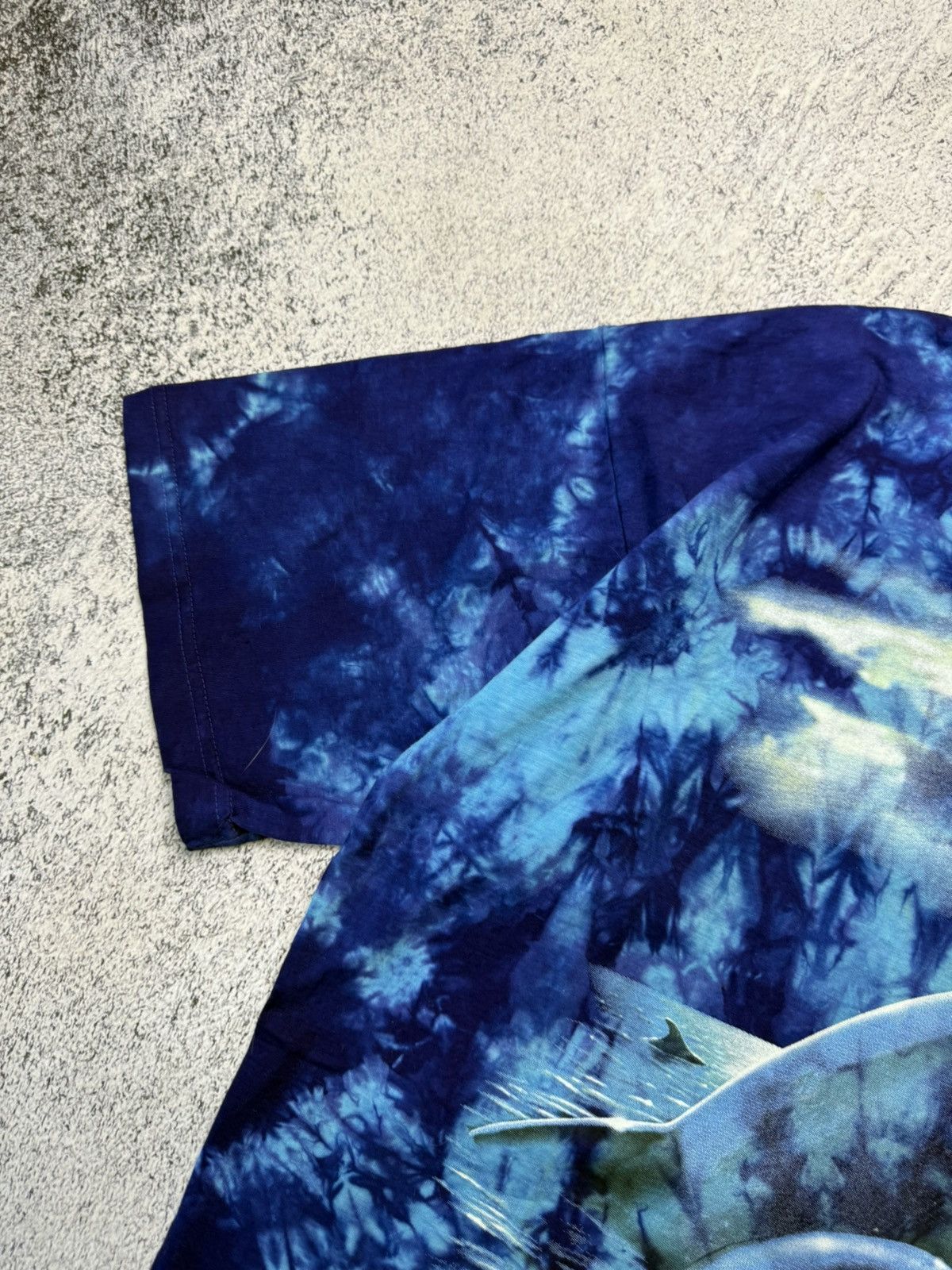 The Mountain Vintage Planet Earth Dolphin Moonlight Tie Dye Shirt Size US XL / EU 56 / 4 - 17 Thumbnail
