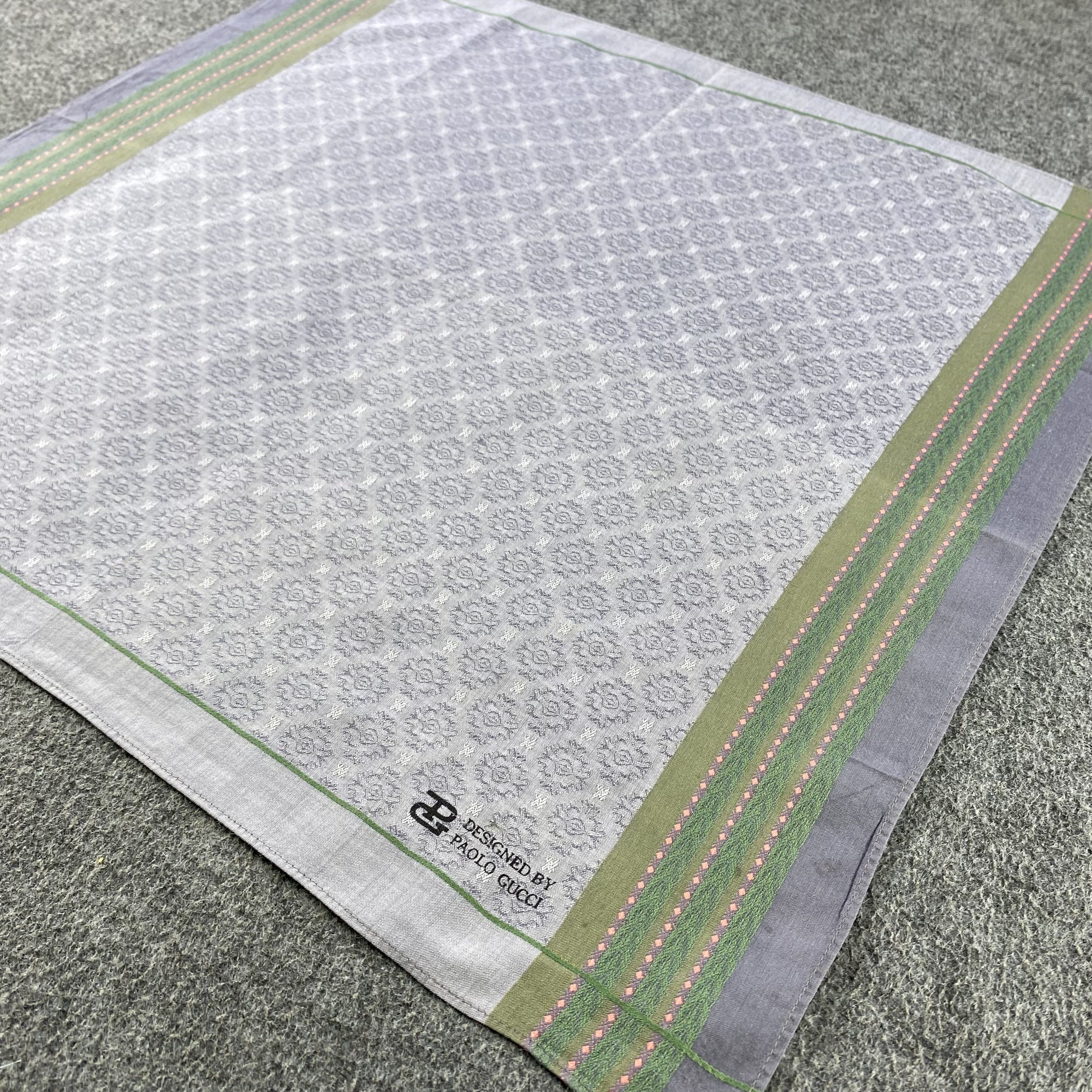 Paolo Gucci × Vintage Paolo Gucci Handkerchief/Neckerchief/Bandana HC676 Size ONE SIZE - 2 Thumbnail