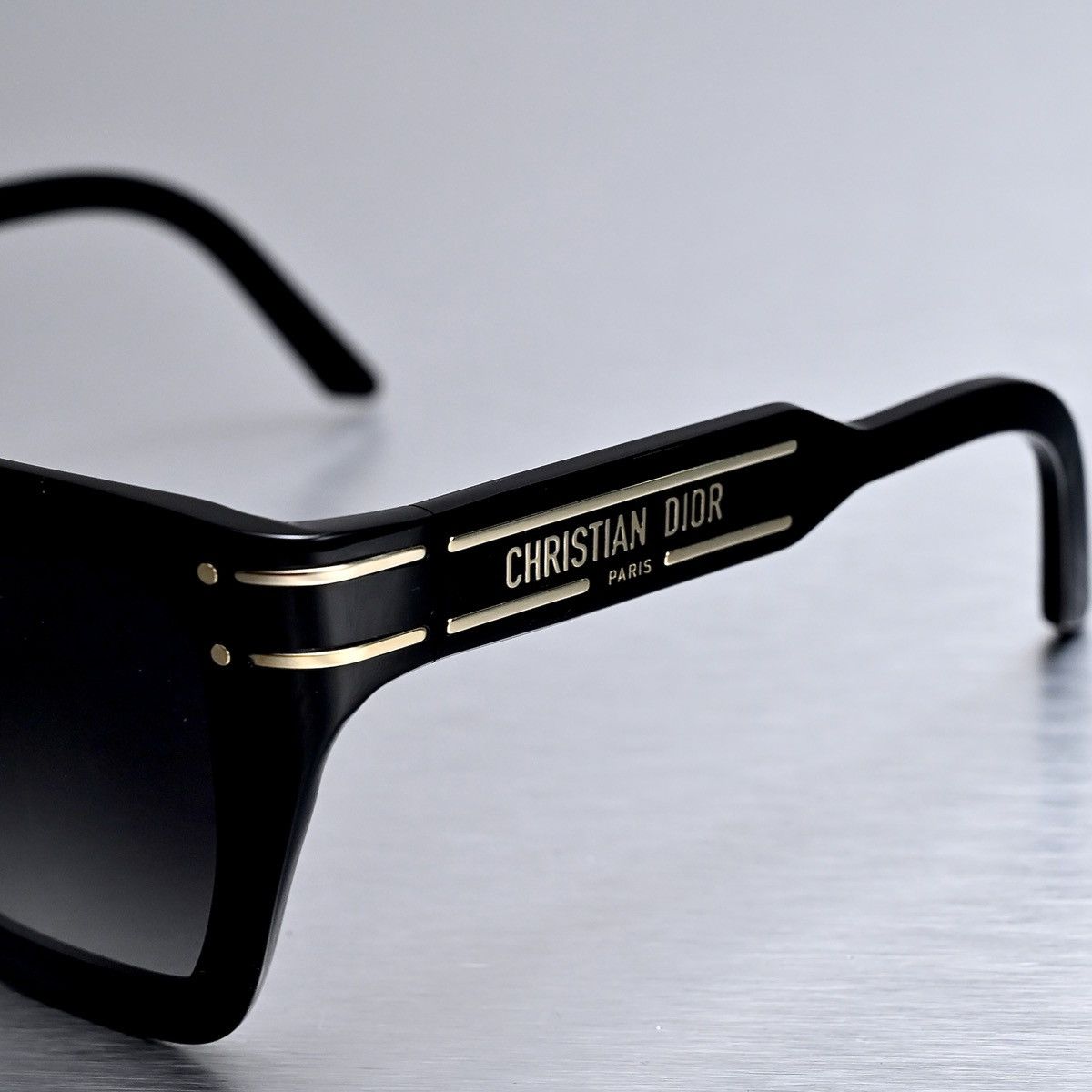 Dior DIOR DIORSIGNATURE S10F SUNGLASSES Size ONE SIZE - 3 Thumbnail
