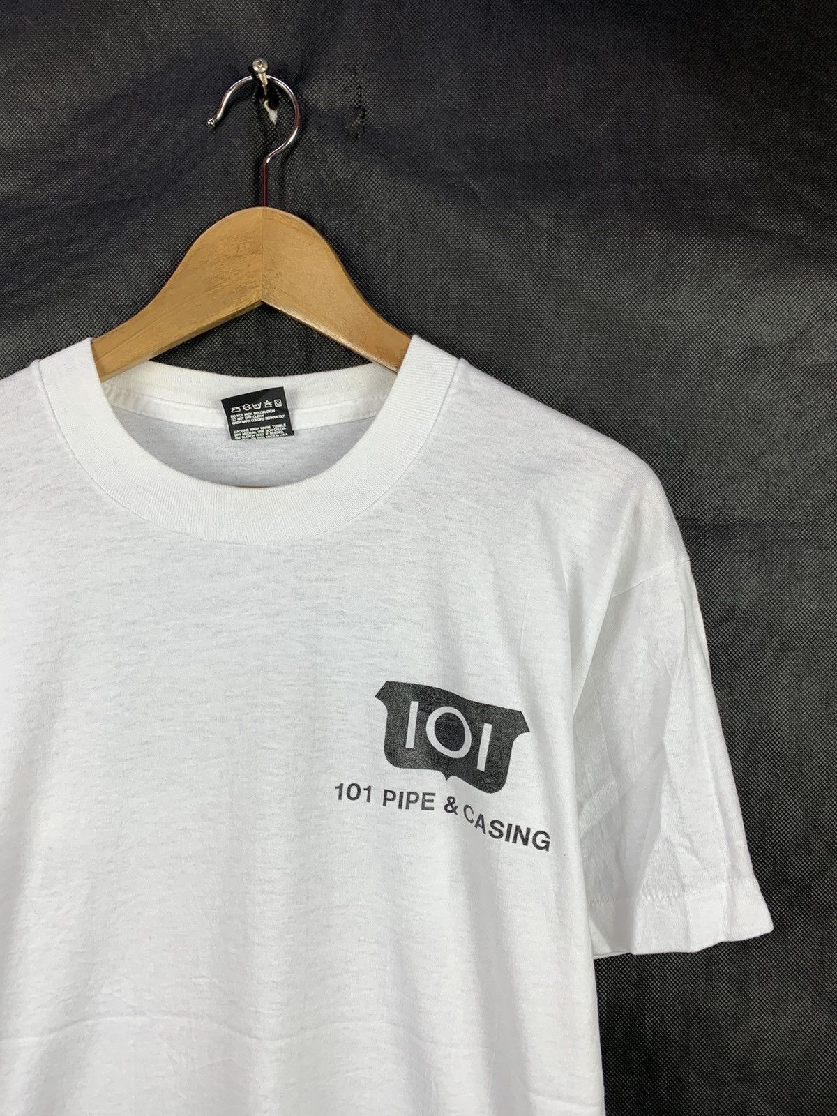 Vintage Steals! Vintage 90s Fruit of The Loom 101 Pipe Tee Size US L / EU 52-54 / 3 - 4 Thumbnail
