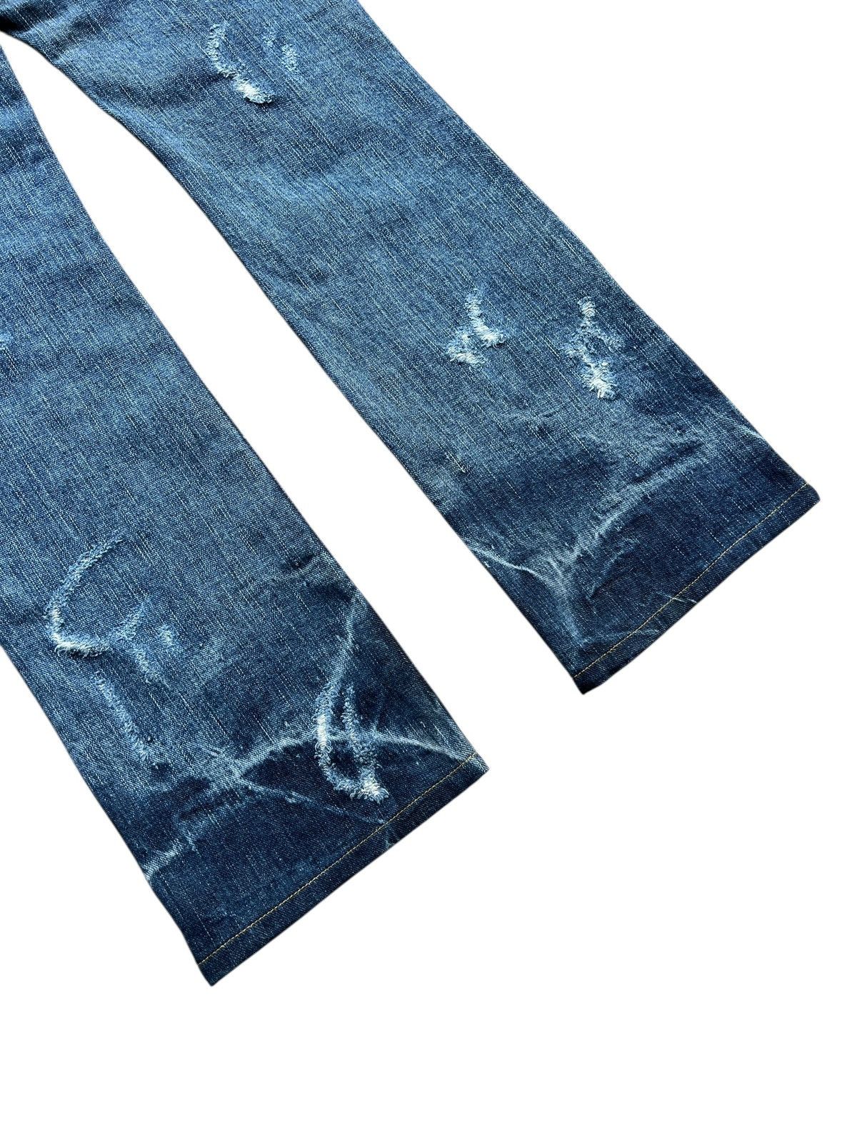 RIPVANWINKLE 1990s Rip Van Winkle Light Boot Cut Ripped Jeans Size US 31 - 11 Thumbnail