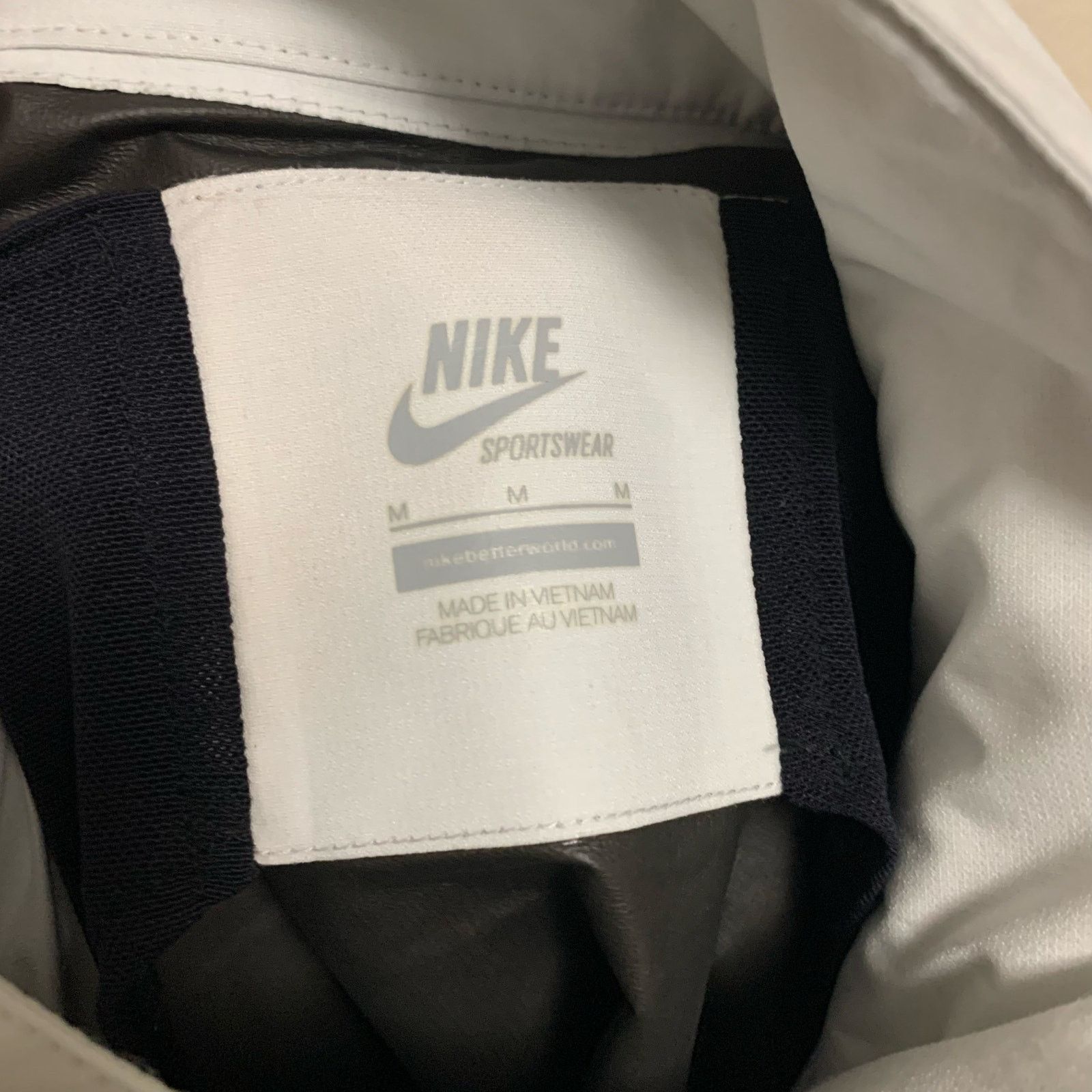 Nike Nike Sportswear Gore-Tex Waterproof Jacket Mens Size M Size US M / EU 48-50 / 2 - 7 Thumbnail