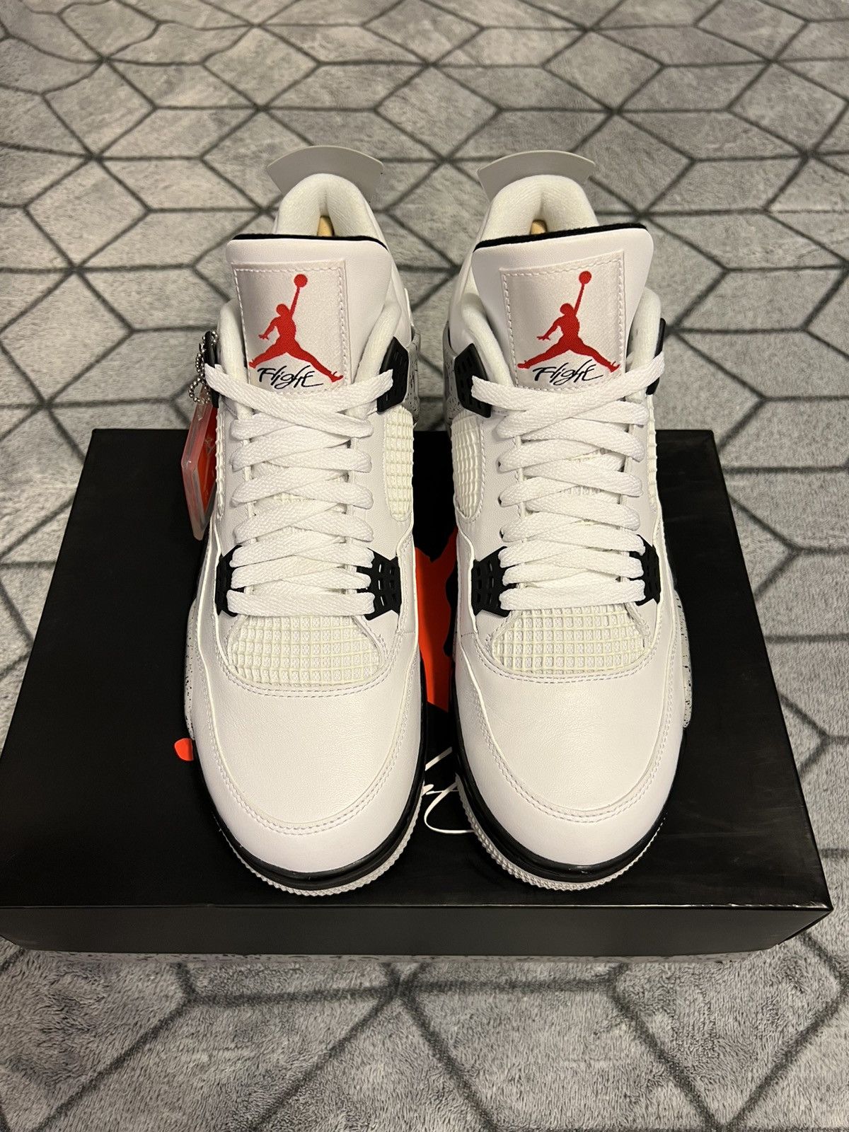 Jordan Brand Jordan 4 White Cement 2016 Size 11 Size US 11 / EU 44 - 5 Thumbnail