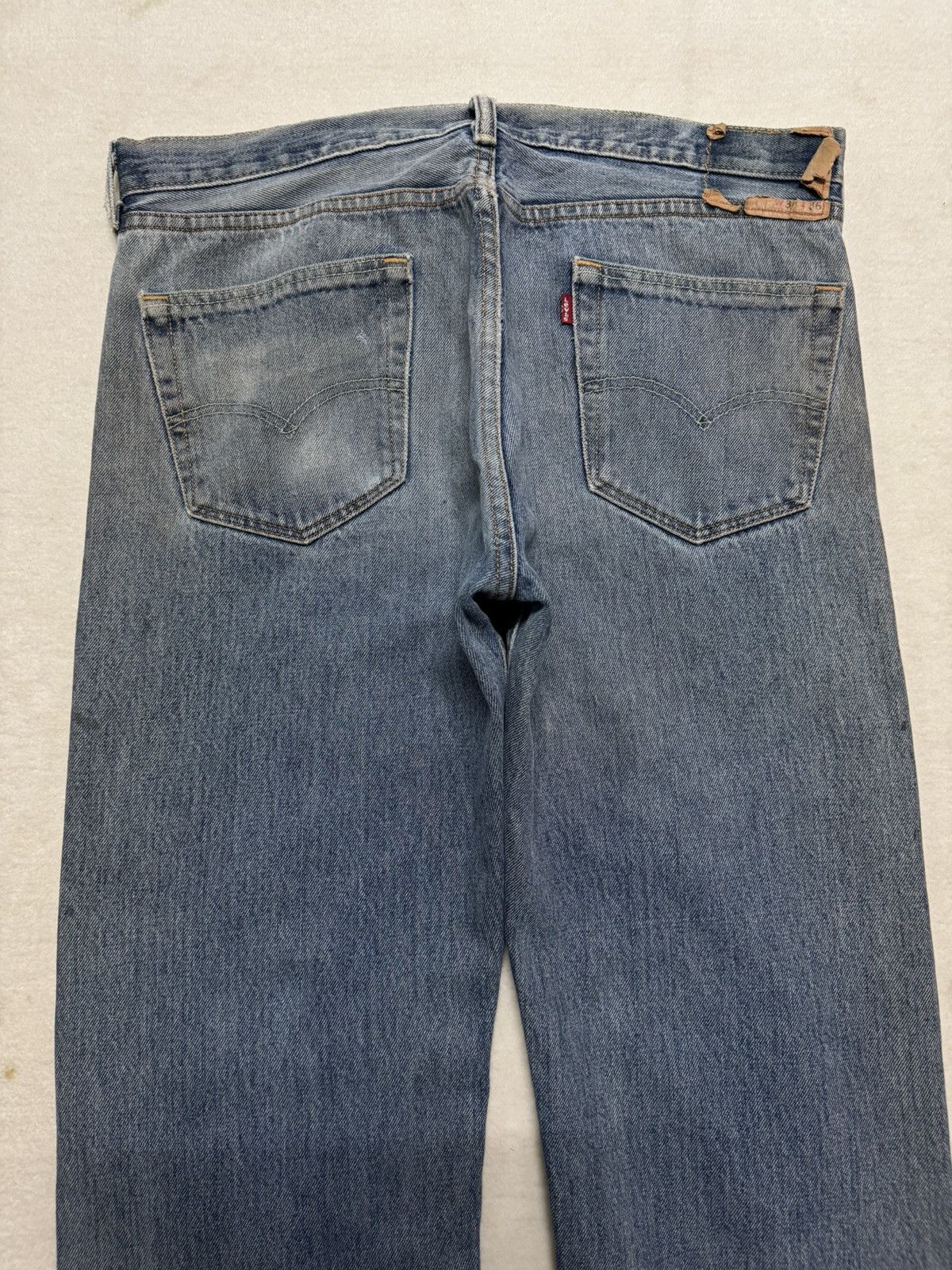 Levi's VINTAGE 2000s LEVI’S PATCHWORK THRASHED BLUE JEANS Size US 35 - 14 Thumbnail