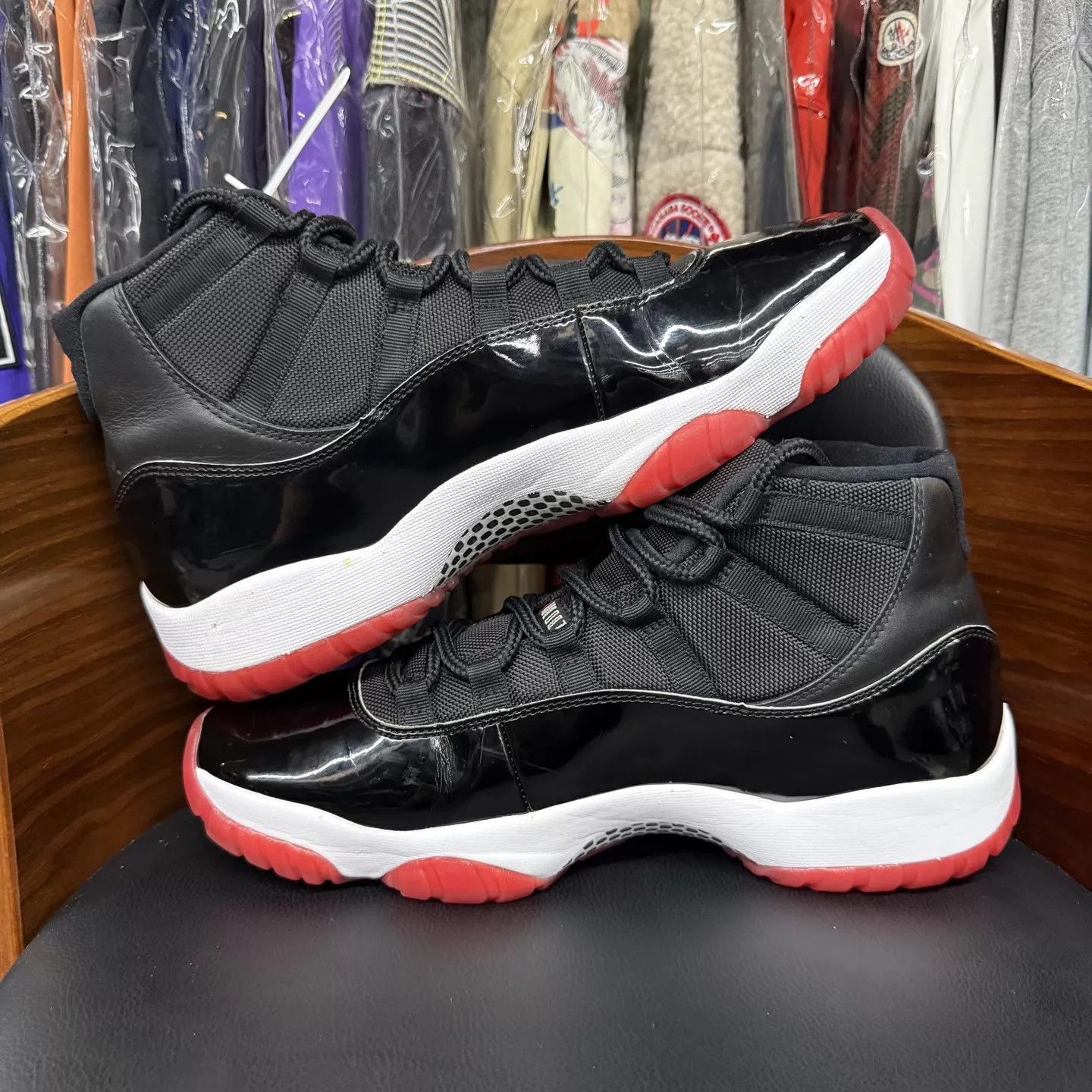 Nike Air Jordan 11 Bred 2019 Size 46 Excellent Condition Size US 13 / EU 46 - 7 Thumbnail
