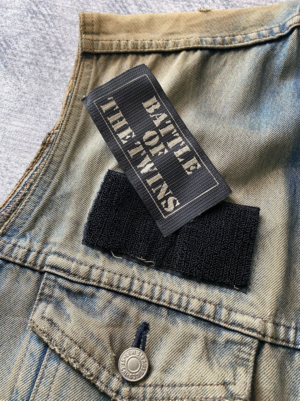Levi's × Vintage Vintage Levis Distressed Denim Vest Jacket Size US M / EU 48-50 / 2 - 13 Thumbnail