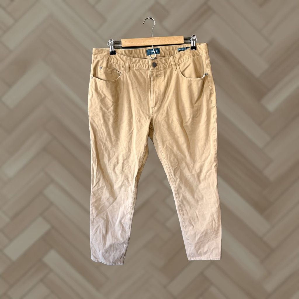 Vintage Taylrd Mens Brown Chino Pants 35 x 30 Regular Pants Brown Taylrd Mens Chino Pants 35 30 Inseam 30 Size 35 Regular Brown Mens Size US 35 - 1 Thumbnail
