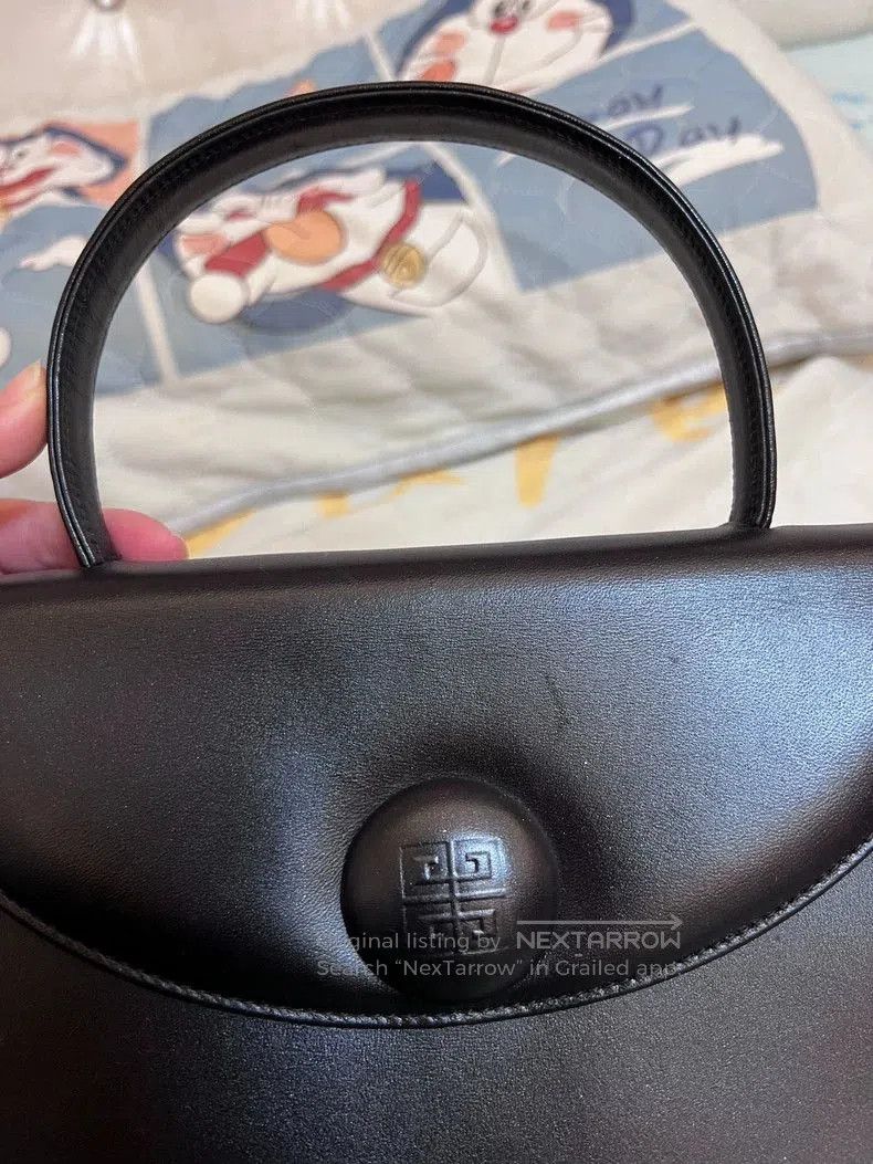Givenchy Givenchy Vintage Evening Box Handbag. Size ONE SIZE - 6 Thumbnail