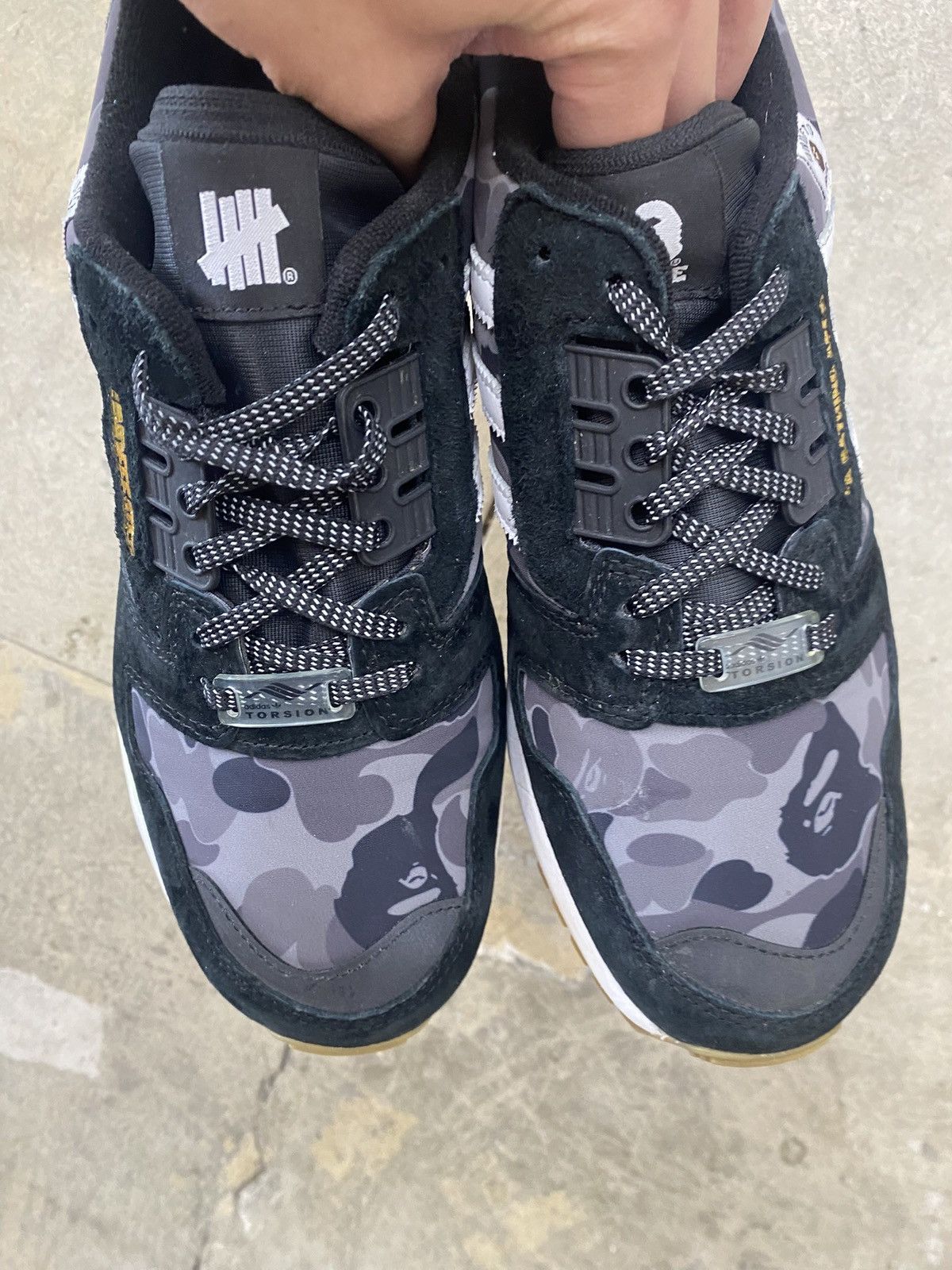 Adidas × Bape × Undefeated Undefeated Bape ZX 8000 Black Size US 8.5 / EU 41-42 - 4 Thumbnail