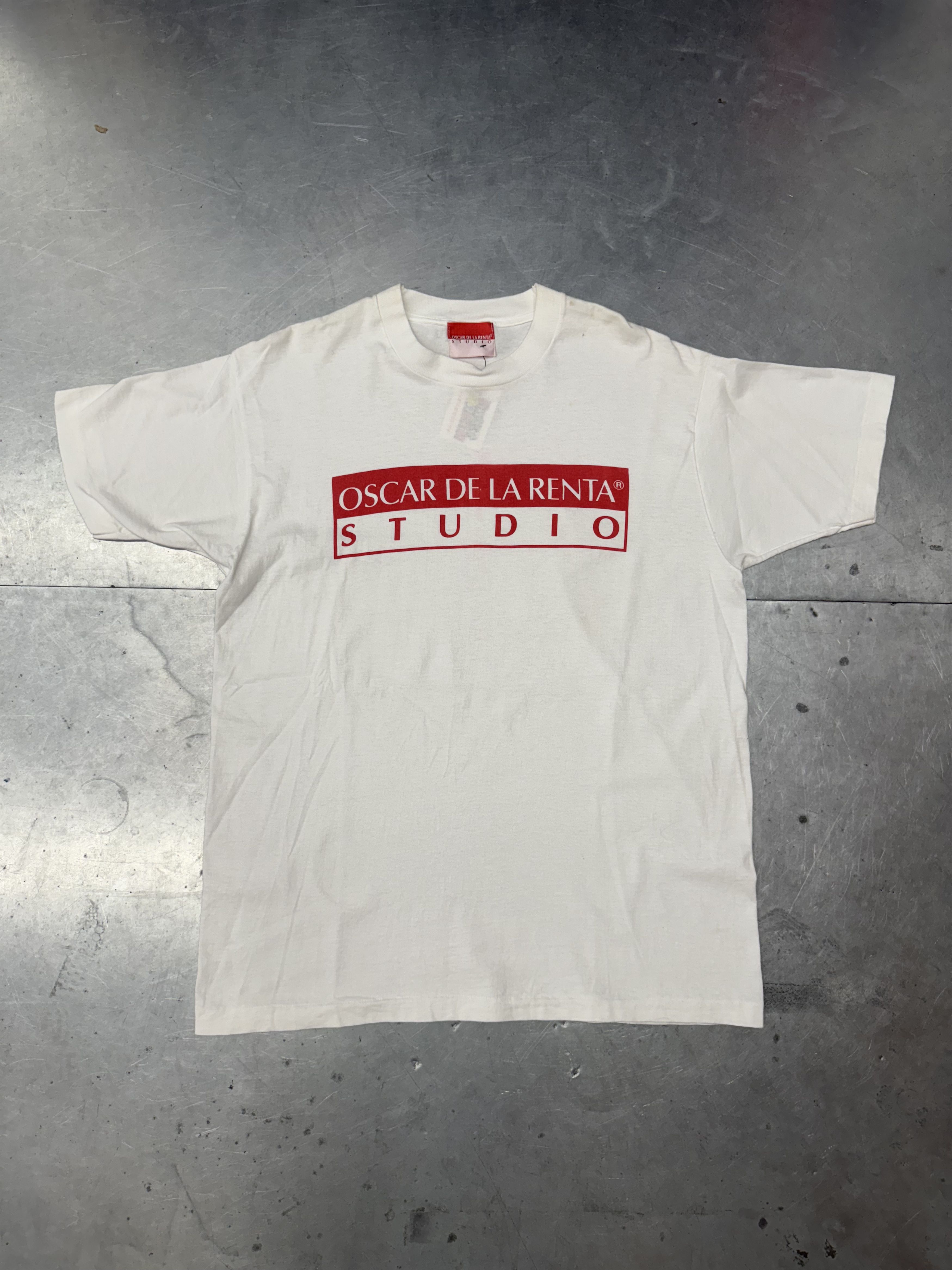 Oscar De La Renta Oscar De La Renta Studio Tshirt Size US L / EU 52-54 / 3 - 1 Thumbnail