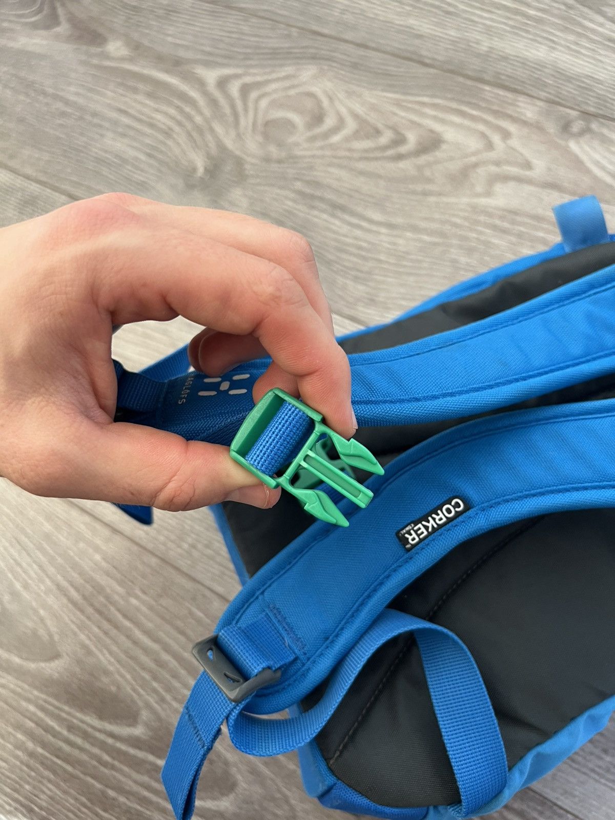 Haglofs ‼️Haglofs Corker X-Small Side Zip Pocket Backpack‼️ Size ONE SIZE - 13 Thumbnail