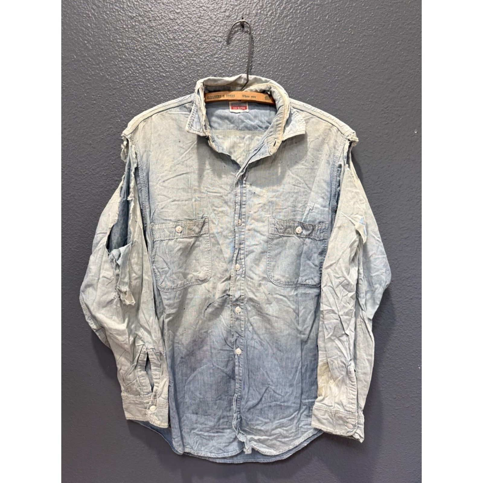 JCPenney VINTAGE Penneys Chambray Work Button Up Shirt L Men’s Blue 1940s Cotton Sanforized Distressed Size US L / EU 52-54 / 3 - 3 Thumbnail