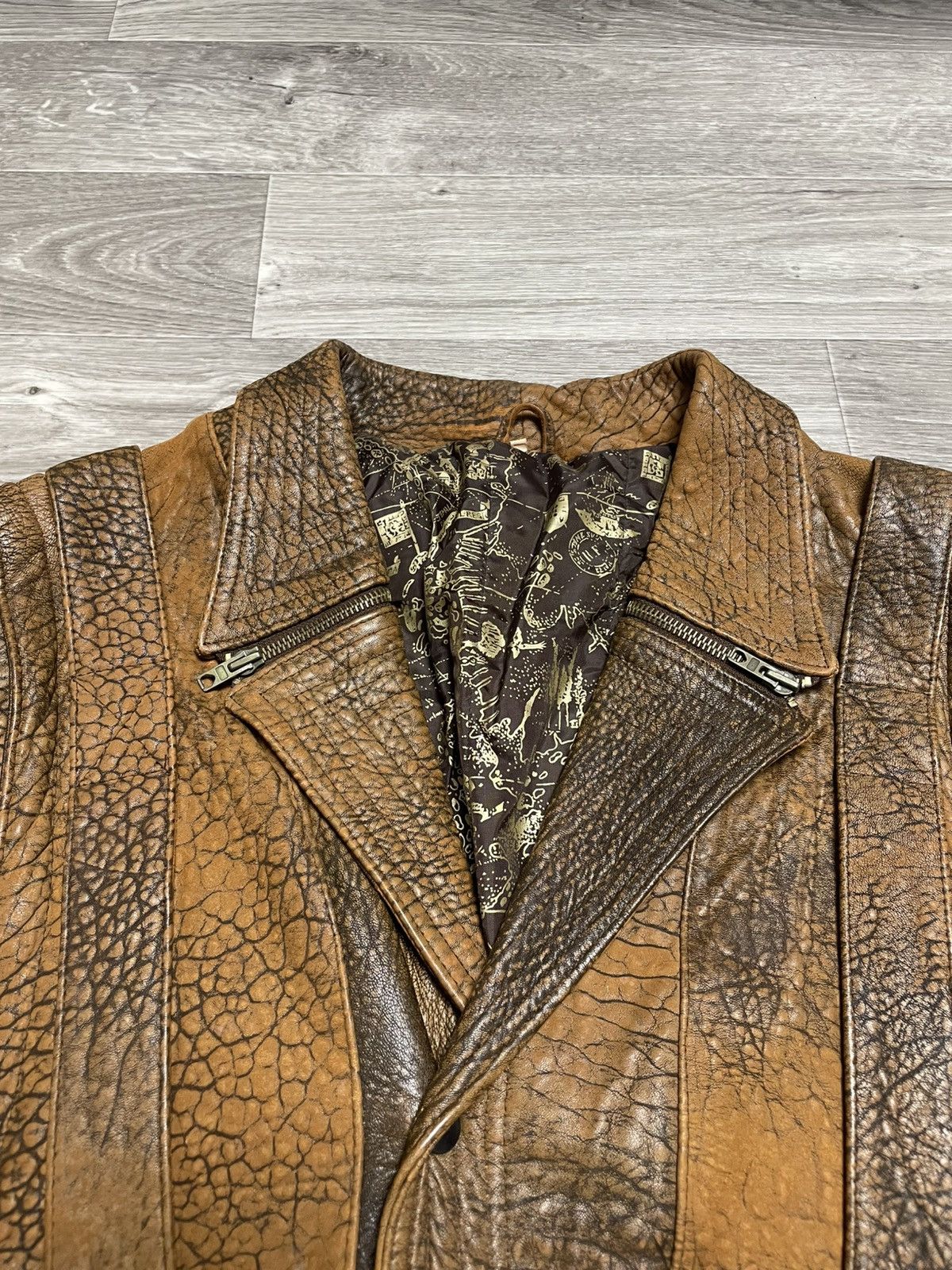 Leather Vintage Leather Brown Patterned Bomber Jacket 90s Size US M / EU 48-50 / 2 - 7 Thumbnail
