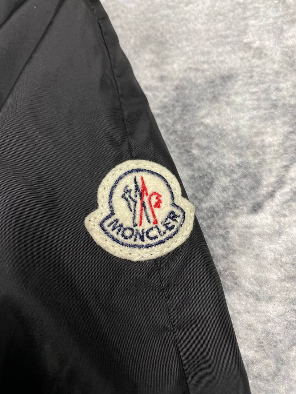 Moncler Moncler Bessie Nylon Windbreaker Coat Jacket Women Size 3 Size M / US 6-8 / IT 42-44 - 2 Thumbnail
