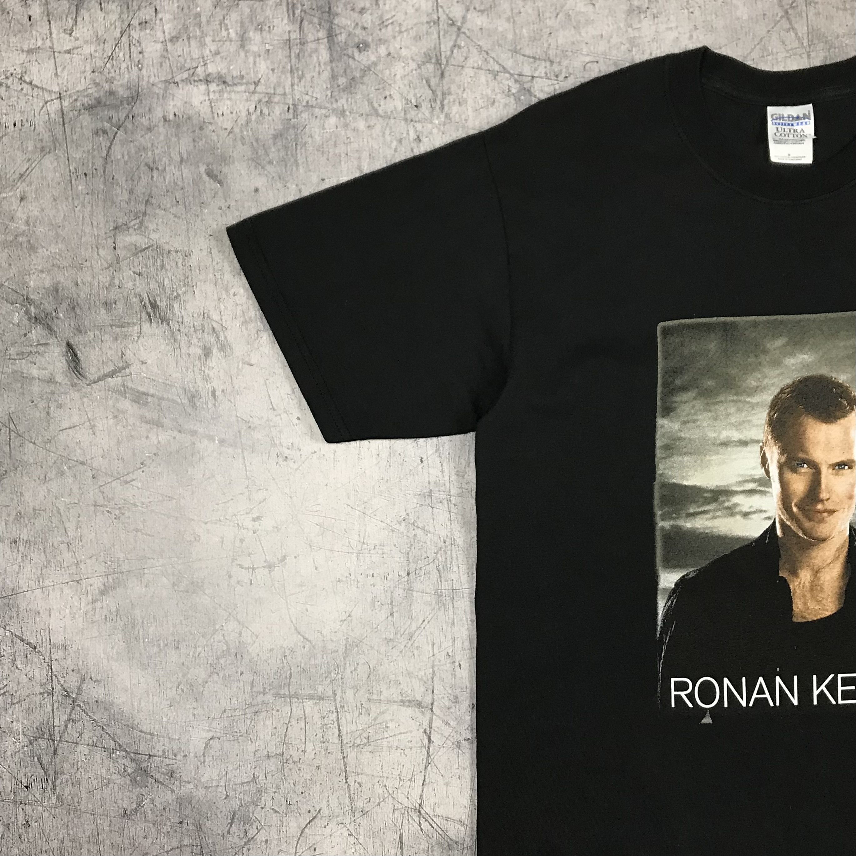 Band Tees 2002 Ronan Patrick John Keating Destination Tour Tee Size US L / EU 52-54 / 3 - 8 Thumbnail