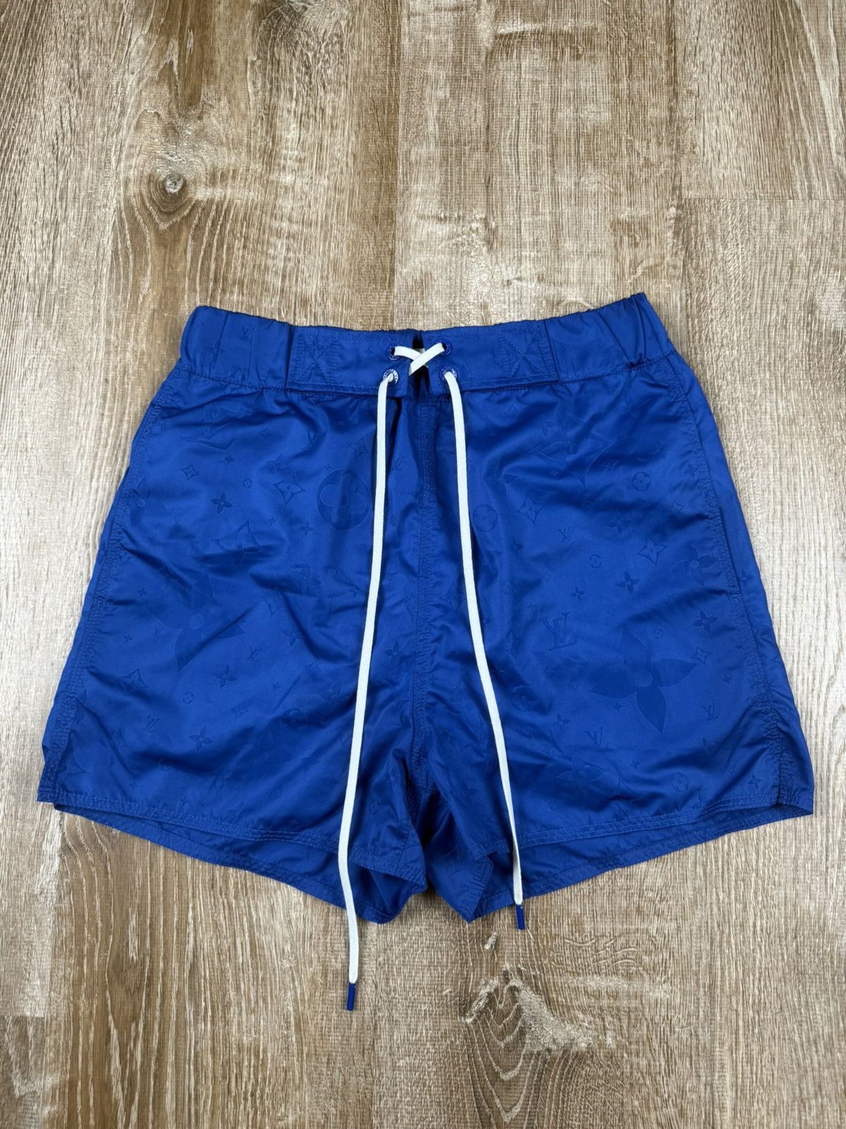Louis Vuitton Louis Vuitton Blue Monogram Swim Trunks Size US 29 - 1 Thumbnail