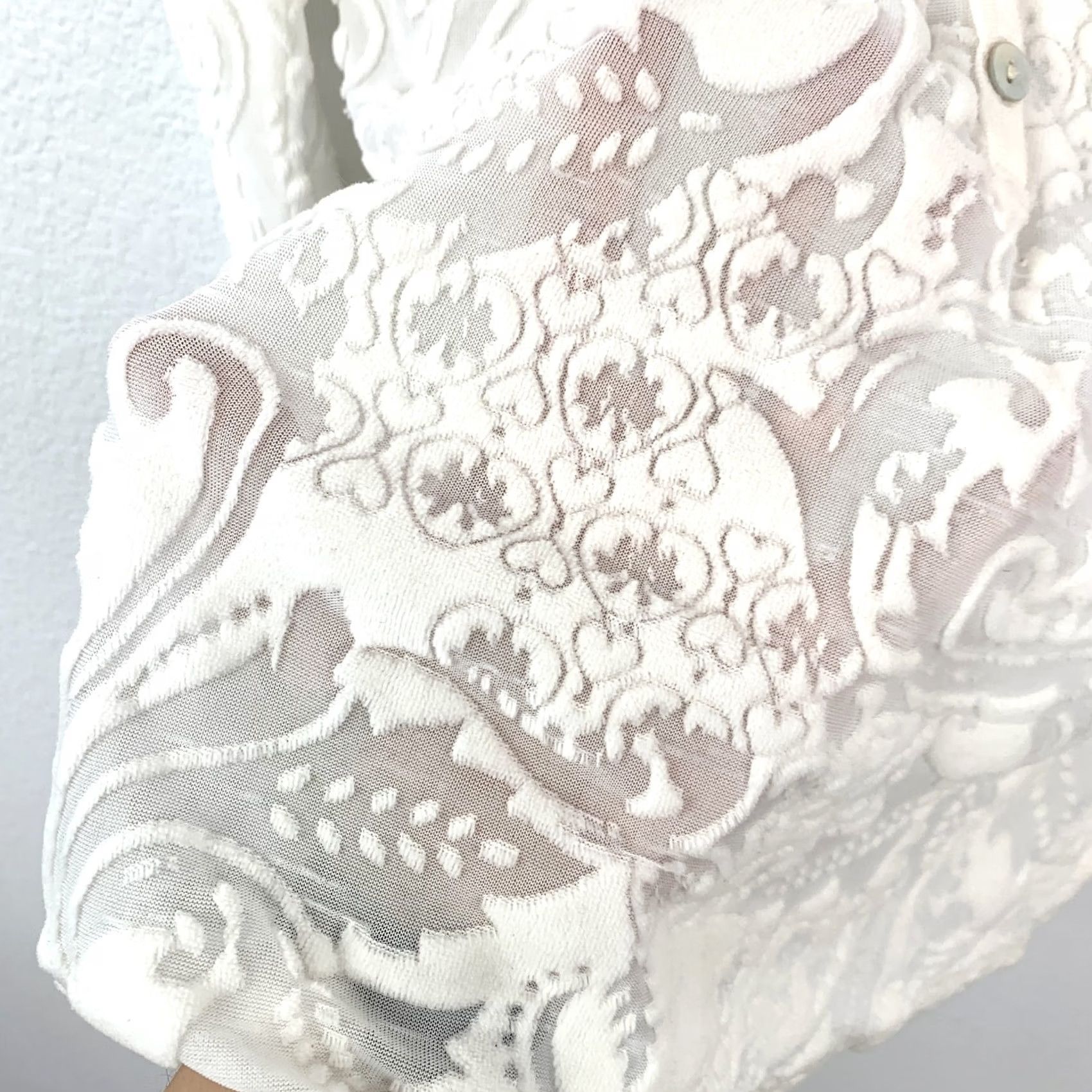 Velvet VINTAGE Y2K True Grit Women's White Burnout Velvet Devoré Long Sleeve Shirt M Size M / US 6-8 / IT 42-44 - 4 Thumbnail