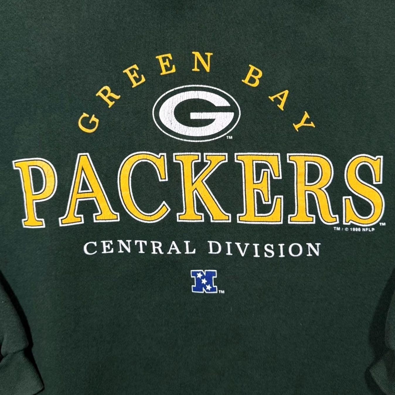 NFL VINTAGE Galt Sand 1996 NFL Green Bay Packers Football Graphic Green Sweatshirt XL Large Mens Pullover Sweatshirt Green Logo USA Football Decade 90s Size US L / EU 52-54 / 3 - 4 Thumbnail