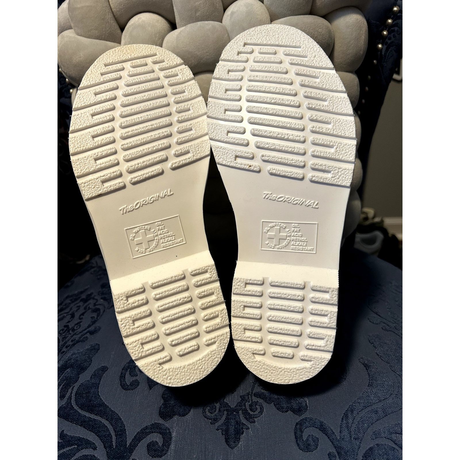 Dr. Martens Dr Martens Pride Rainbow Nurse White Oxford size 8/EU 39 Size US 8 / IT 38 - 5 Thumbnail