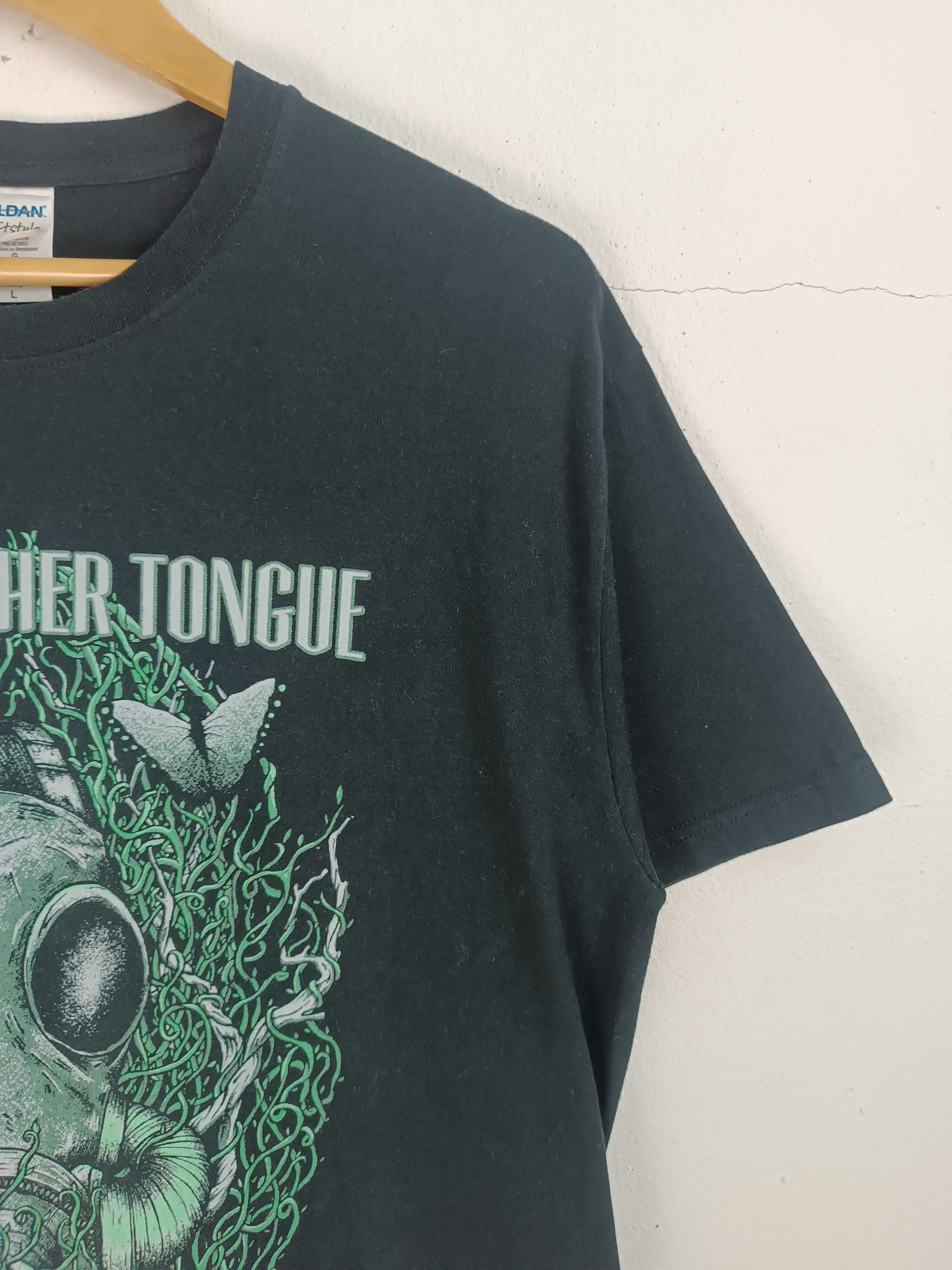 Band Tees VINTAGE Y2K SACRED MOTHER TONGUE METAL BAND TS SLIPKNOT TOOL Size US L / EU 52-54 / 3 - 6 Thumbnail
