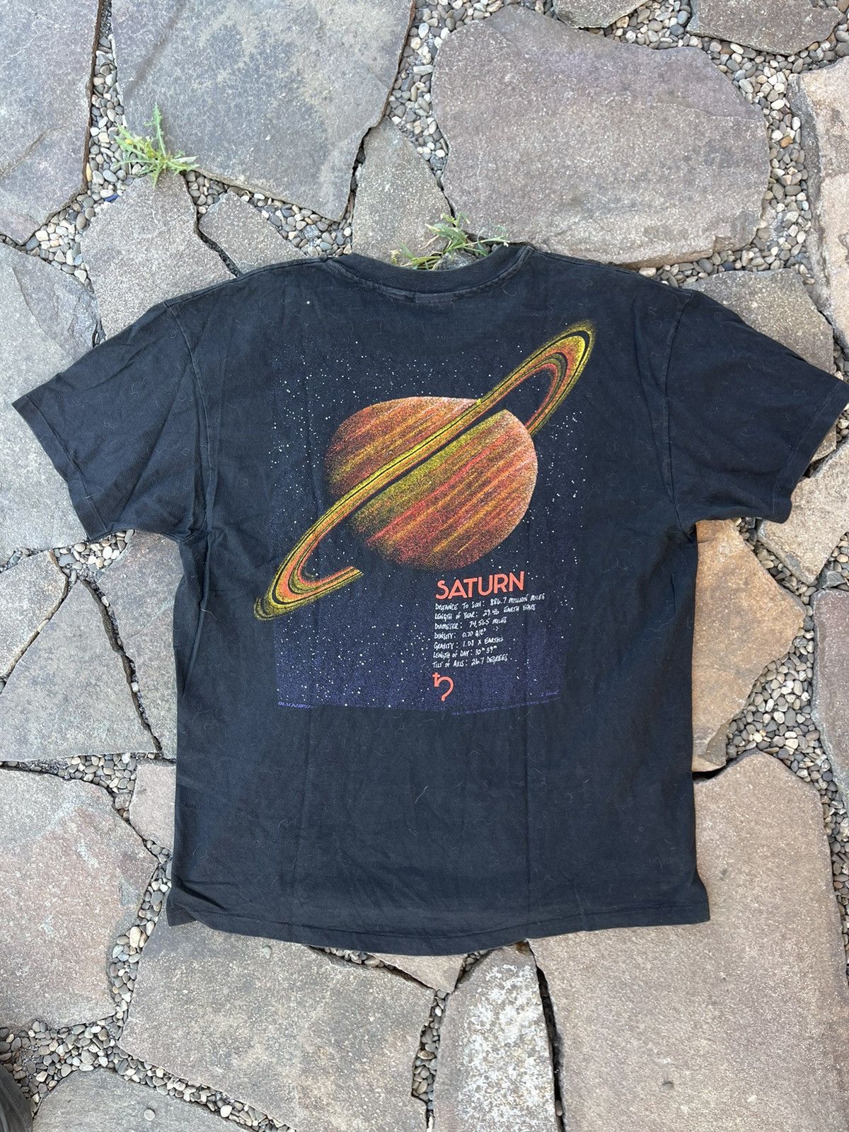 NASA 1993 Kennedy Space Center Saturn Vintage T-shirt rare Size US XL / EU 56 / 4 - 1 Thumbnail