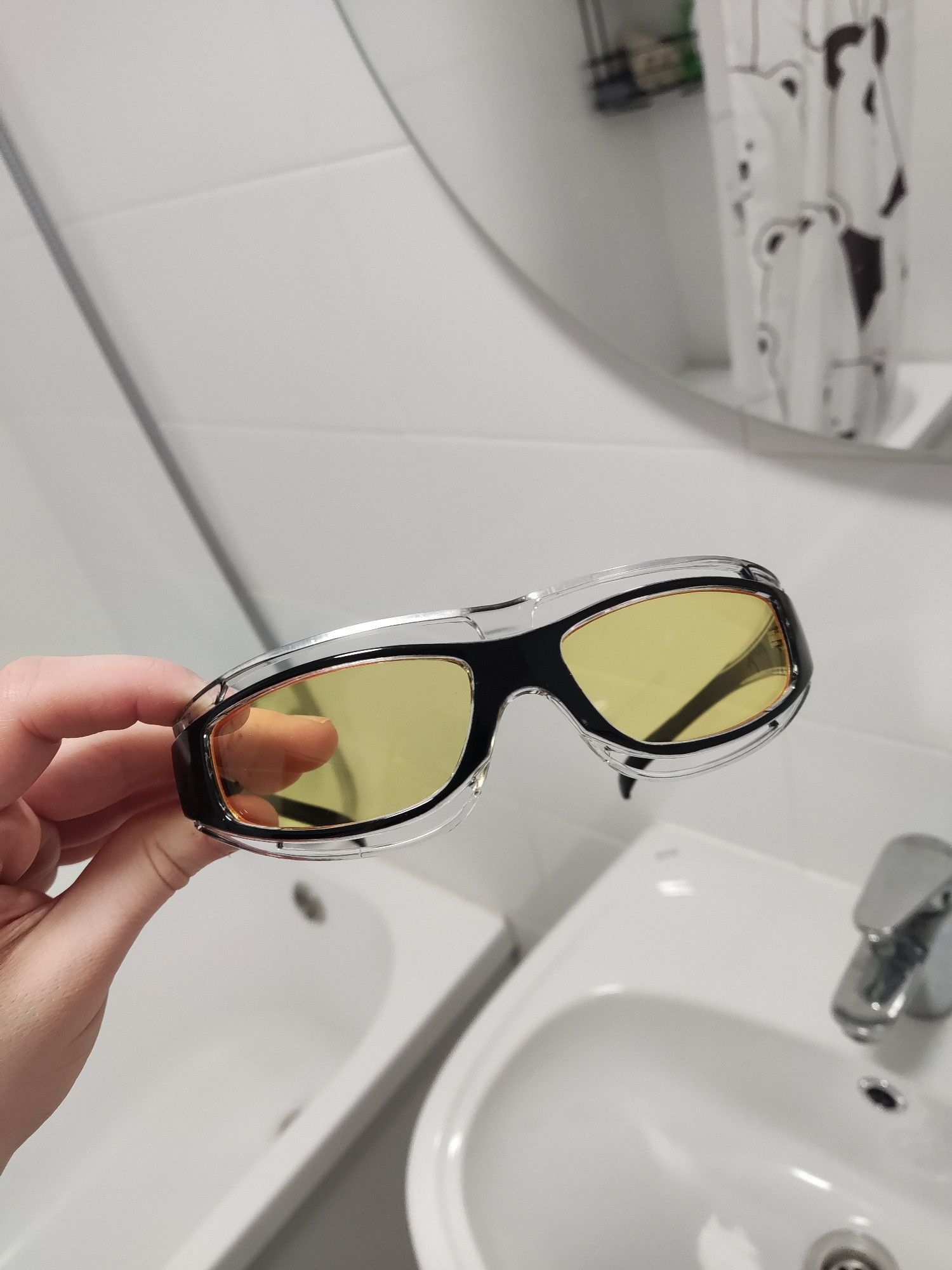 Designer Yellow Lense Cateye Glasses Punk Style Sunglasses Size ONE SIZE - 3 Thumbnail