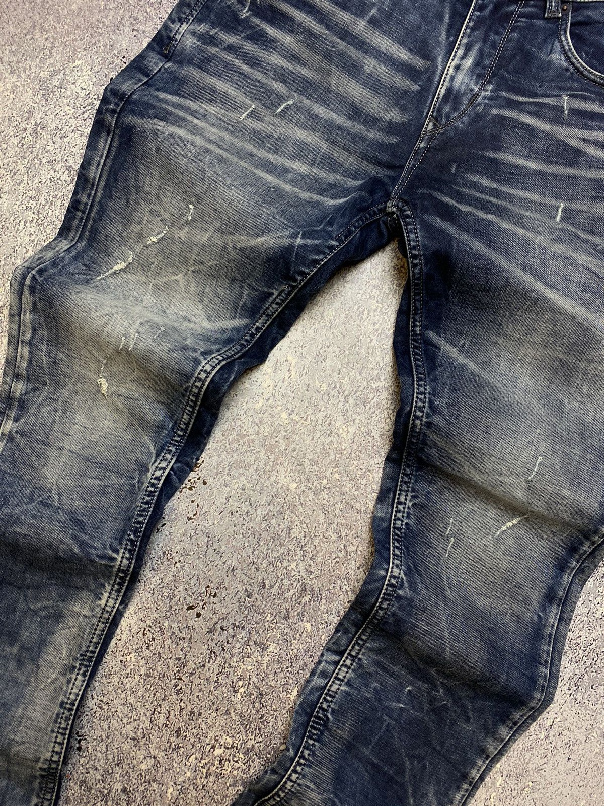 Armani × Vintage 💥VINTAGE ARMANI DISTRESSED WASHED Y2K JEANS Size US 34 / EU 50 - 12 Thumbnail
