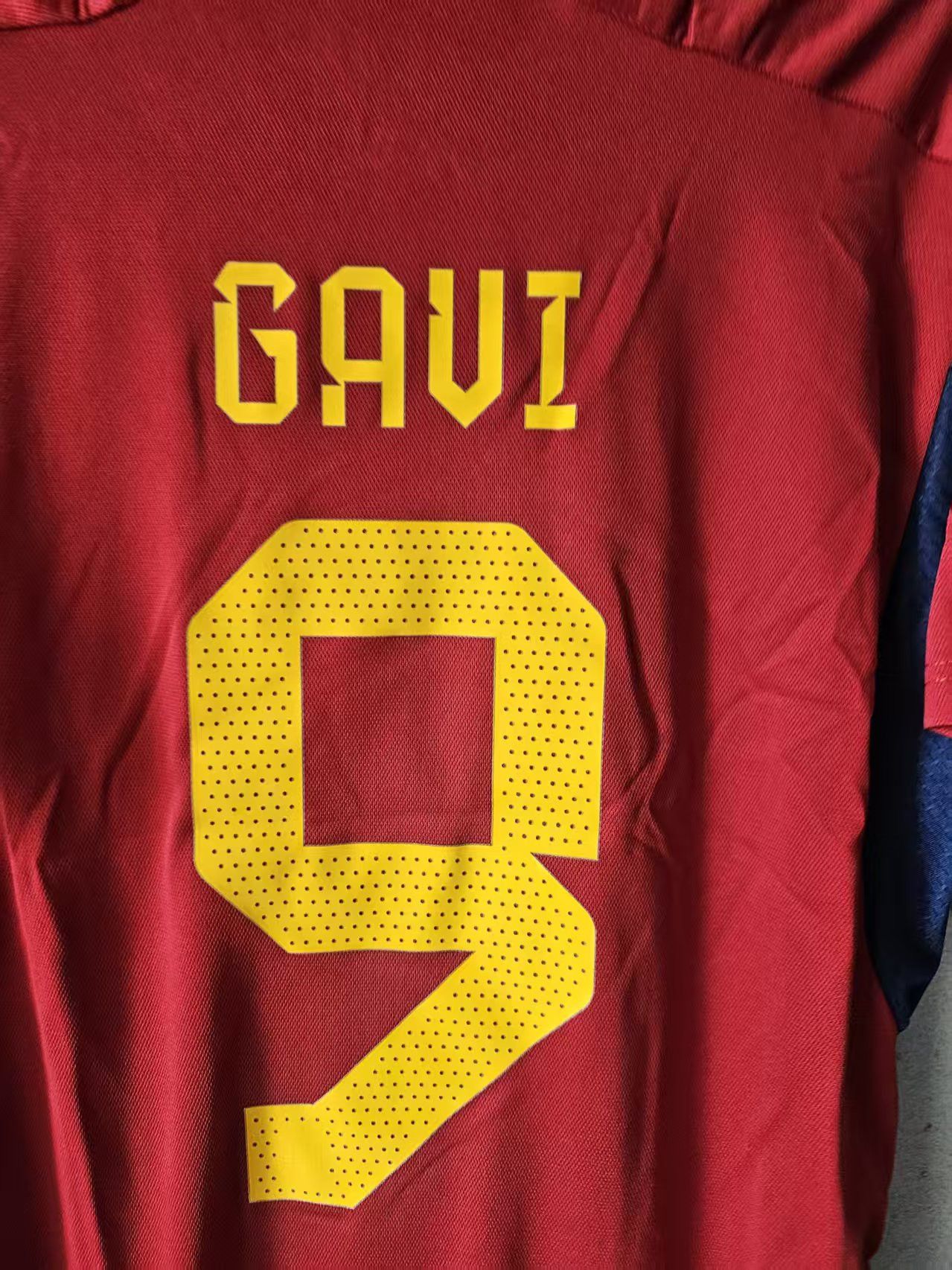 Other 2022 Spain #6 Gavi Jersey Home Size US XL / EU 56 / 4 - 5 Thumbnail