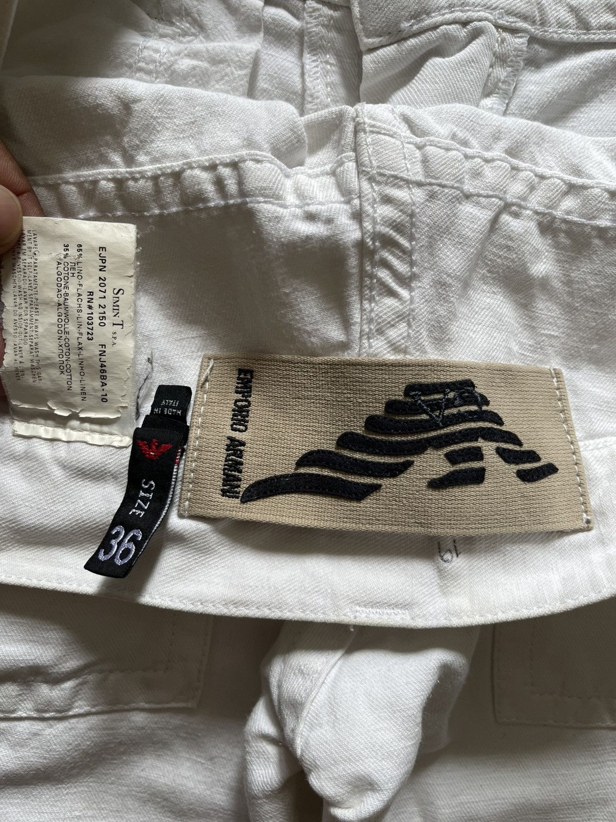 Emporio Armani Emporio Armani Metal Emblem Pocket White Denim Jeans 96 Size US 36 / EU 52 - 18 Thumbnail