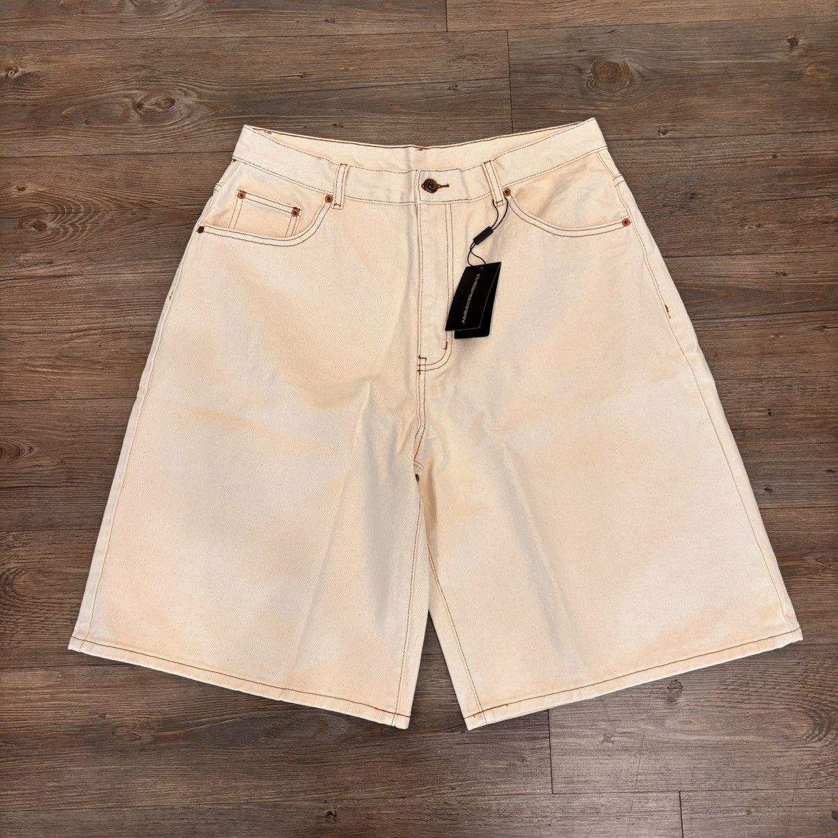 The GV Gallery GV Gallery Cream Neapolitan Shorts Size US 38 / EU 54 - 1 Thumbnail