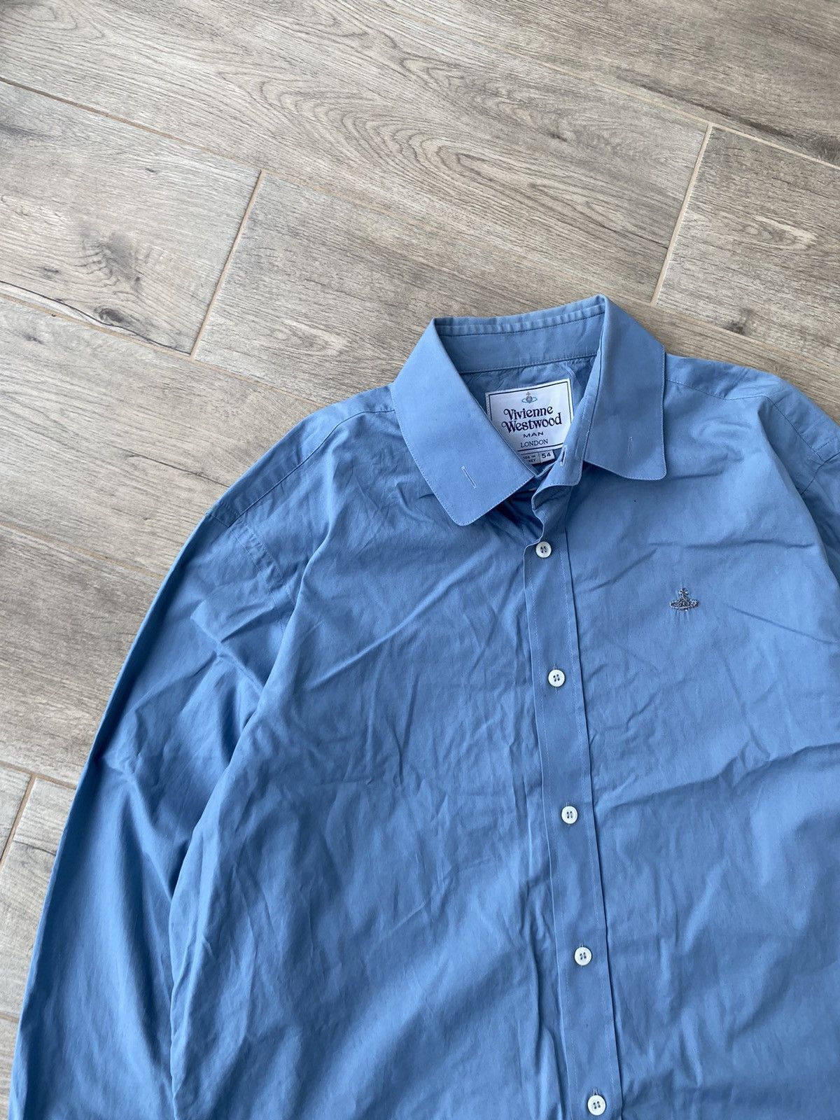 Vivienne Westwood Vivienne Westwood Metal Logo Shirt Size US L / EU 52-54 / 3 - 6 Thumbnail