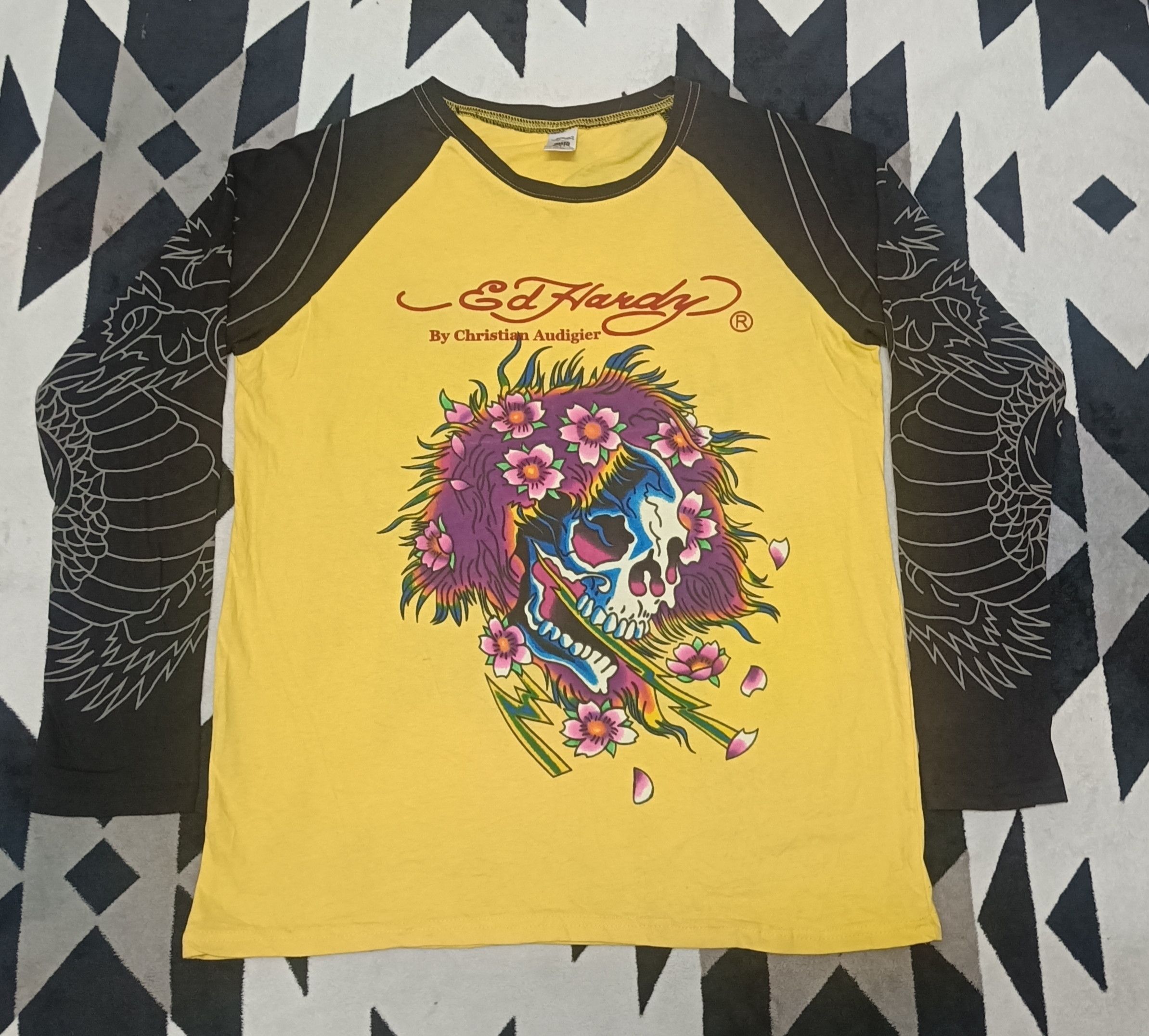 Ed Hardy 🔥🔥 Rare Ed Hardy Long Sleeve Tee Size US XL / EU 56 / 4 - 3 Thumbnail