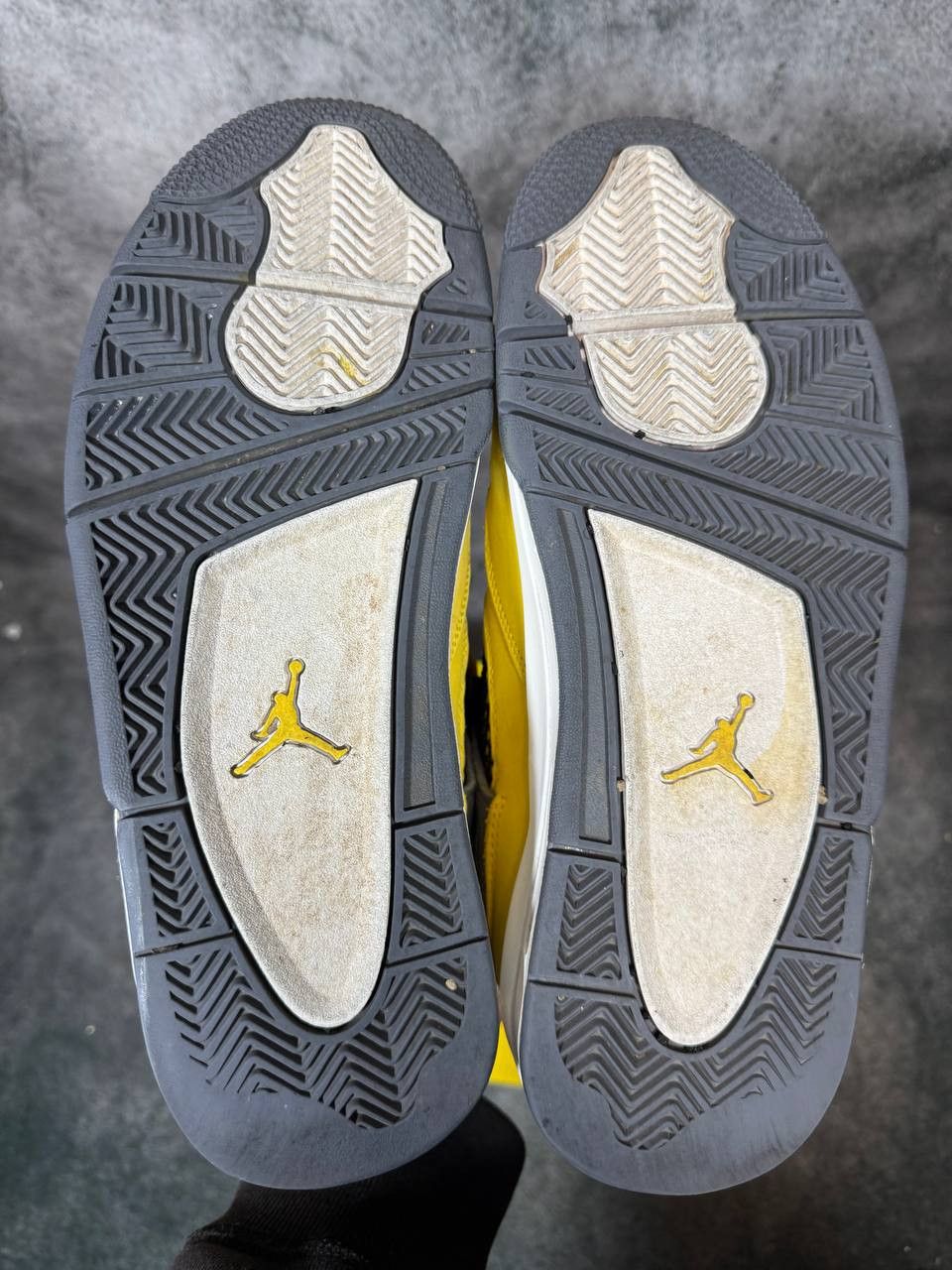 Jordan Brand Size 8 | Jordan 4 Lightning With Box | Pre-Owned Size US 8 / EU 41 - 5 Thumbnail