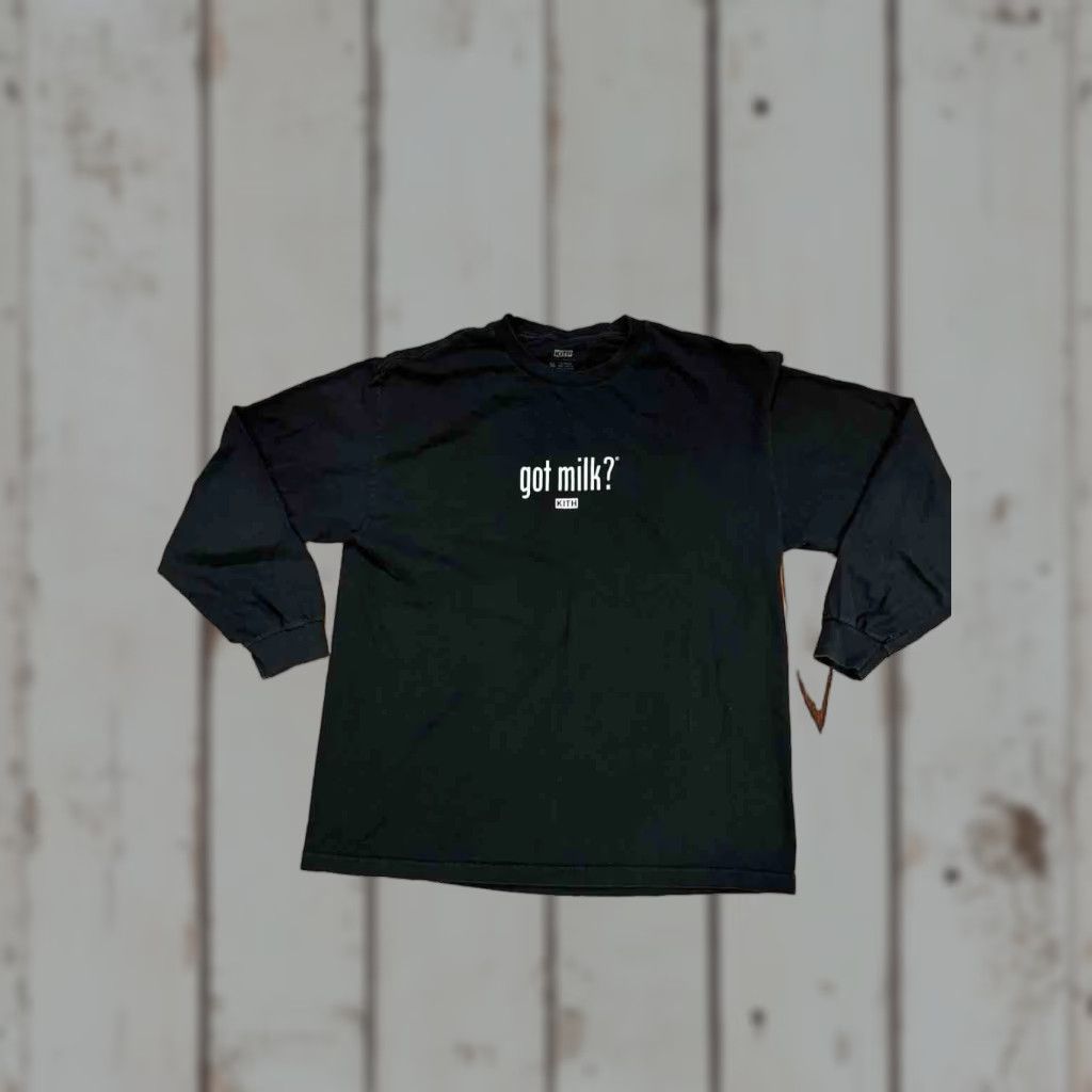 Champion × Kith Kith Treats Got Milk Got Treats Crewneck XL | Grailed