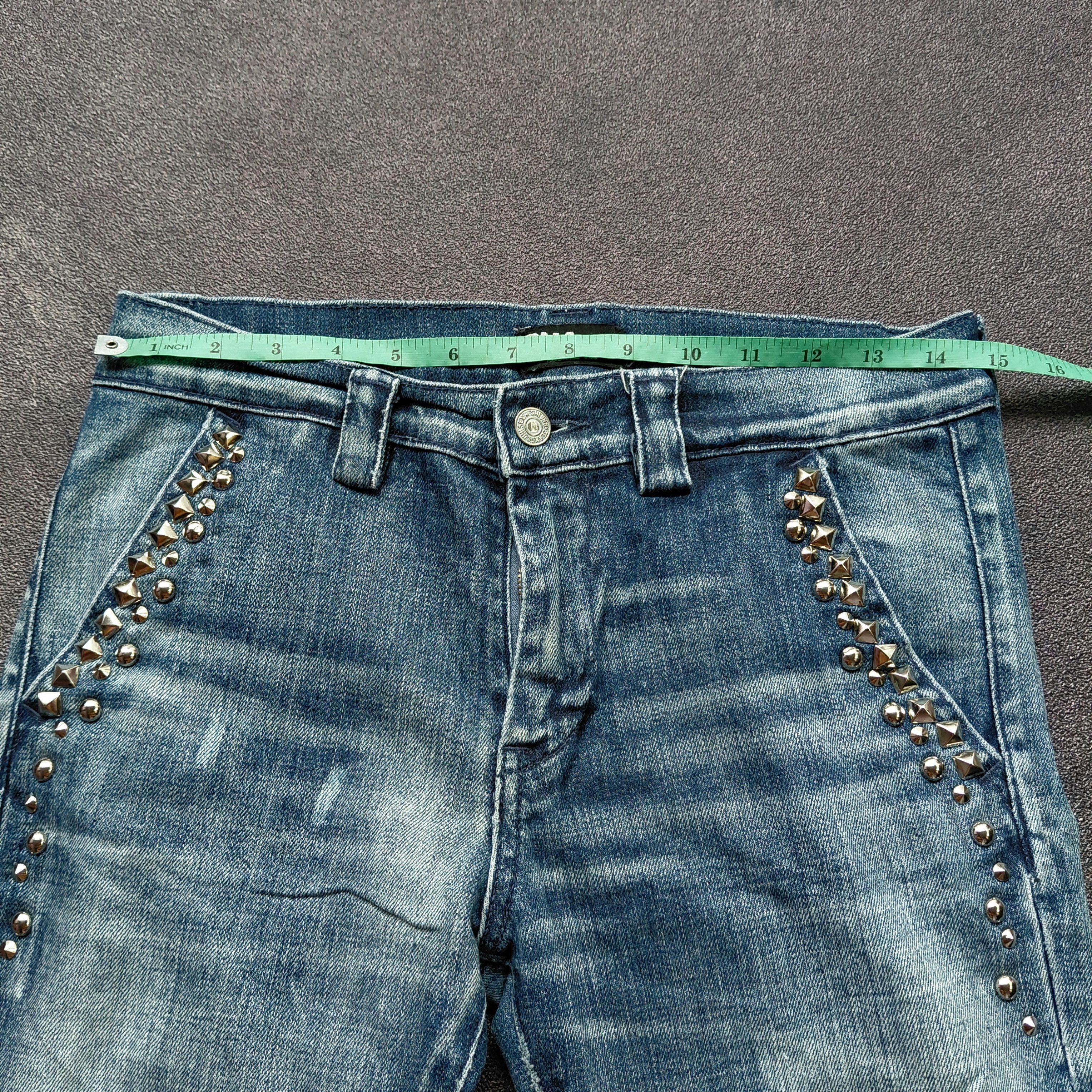 Japanese Brand Vintage Y2K Distressed RNA Studded Denim Pants Size US 30 / EU 46 - 9 Thumbnail