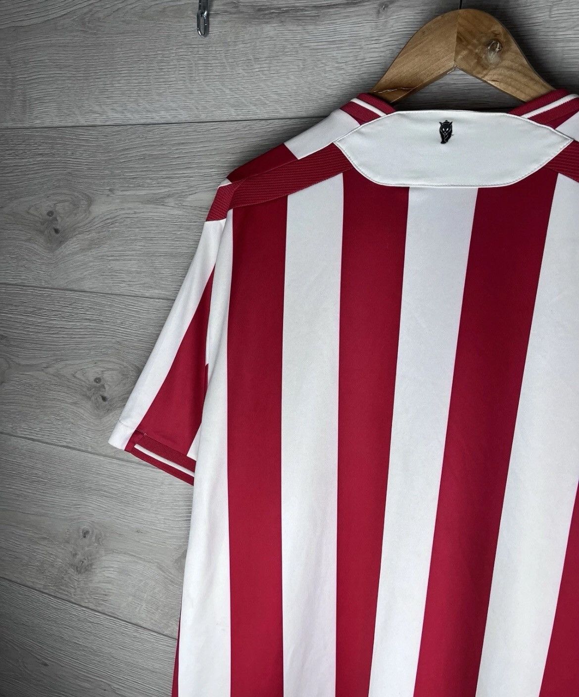 Umbro Vintage men’s soccer jersey Umbro Sunderland FC Size US L / EU 52-54 / 3 - 12 Thumbnail