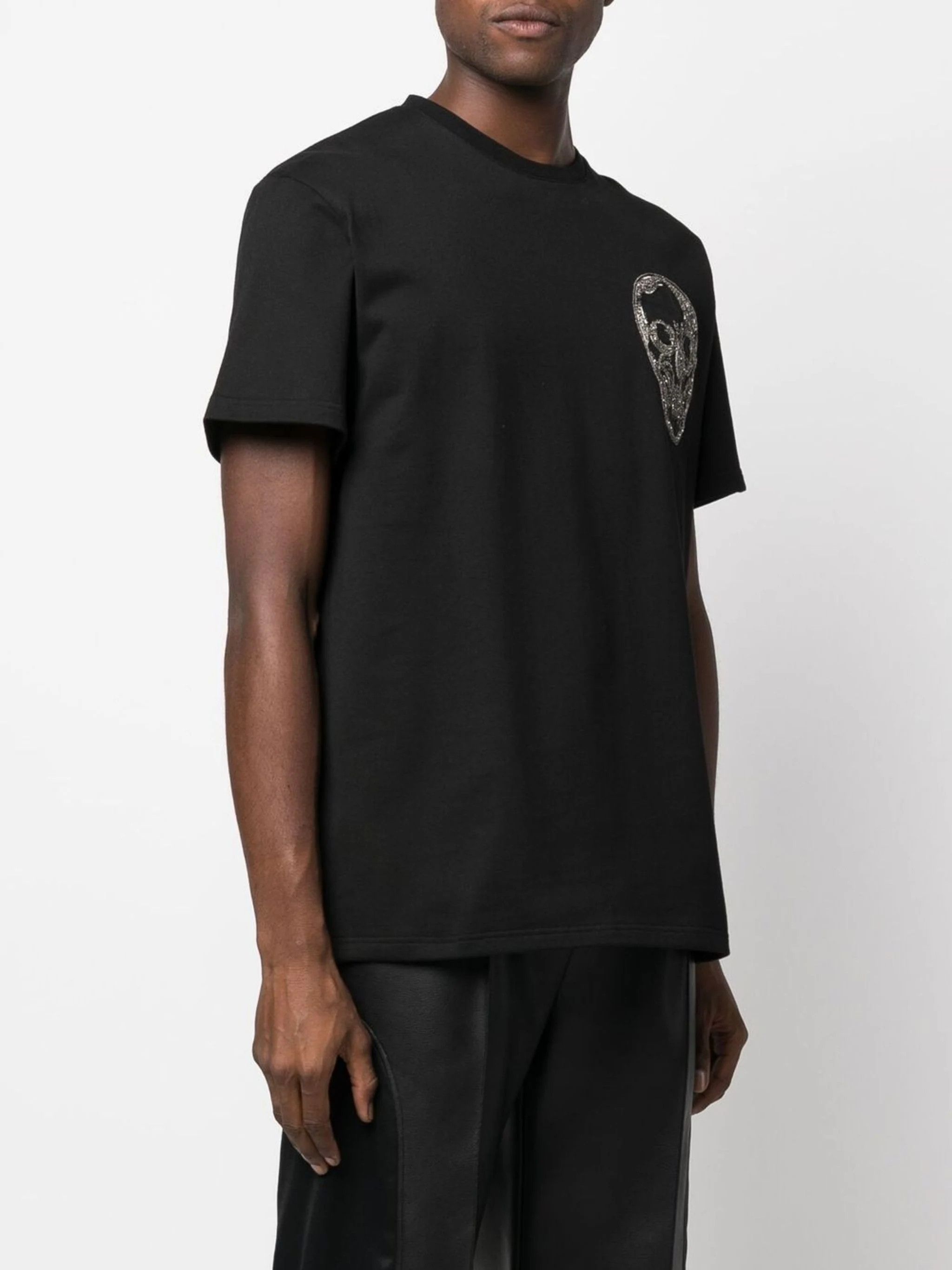 Alexander McQueen o1y1024 T-Shirt In Black Size US XXS / EU 40 - 3 Thumbnail