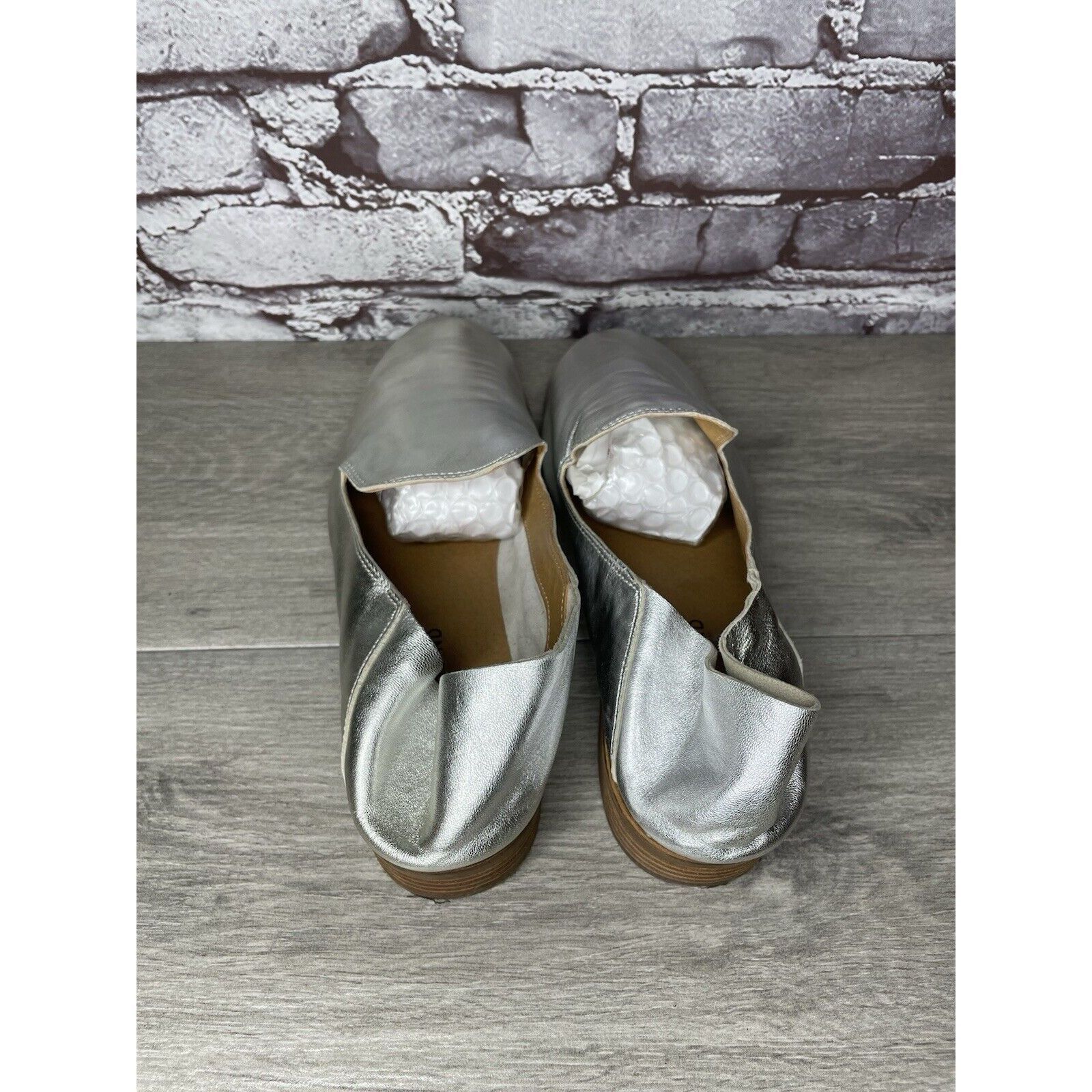 Lucky Brand Lucky Brand Metallic Silver Leather Slip On Loafers Flats Sh Size US 11 / IT 41 - 16 Thumbnail