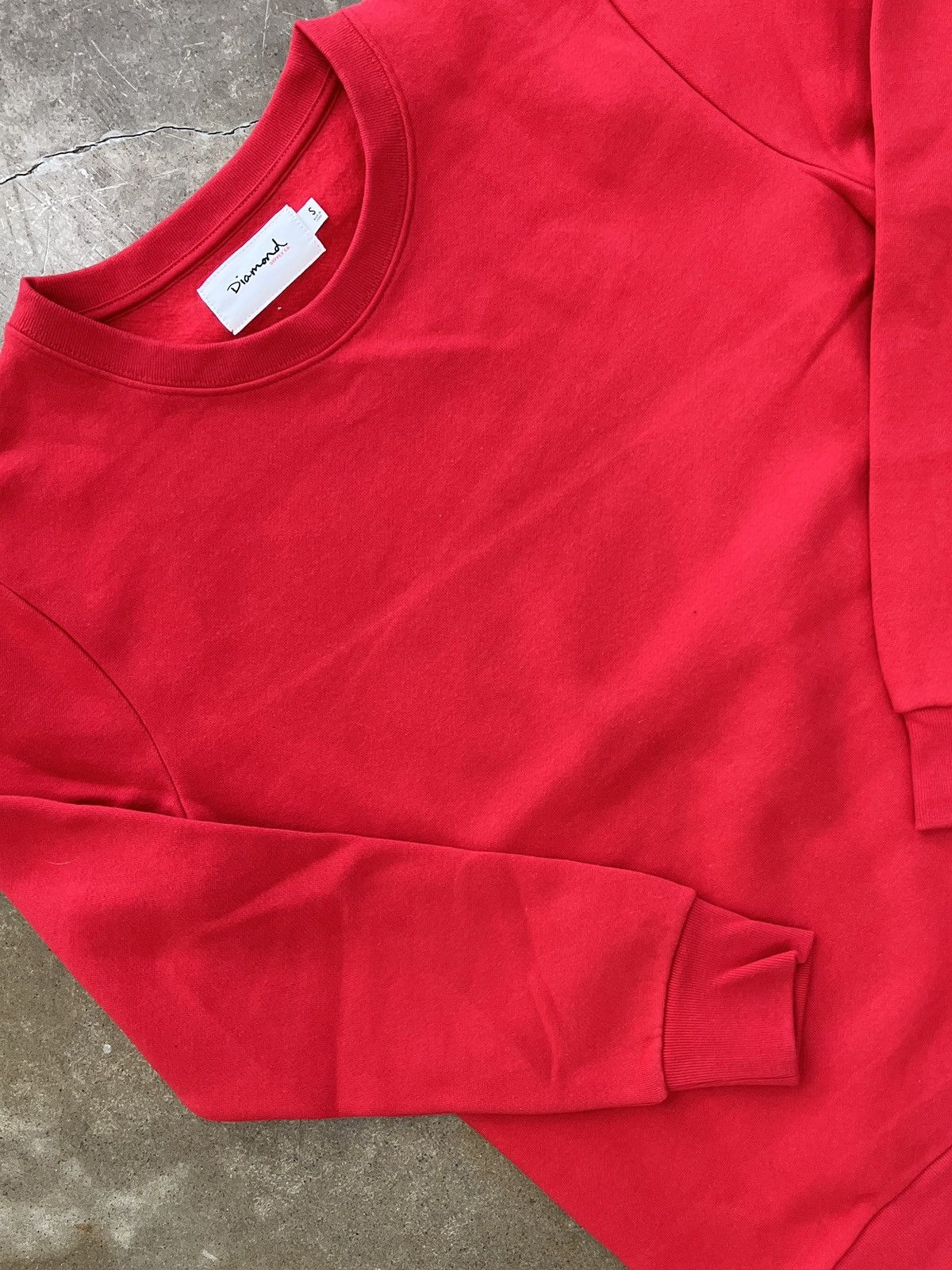 Diamond Supply Co. Diamond Supply Blank Crewneck Red Small Size US S / EU 44-46 / 1 - 1 Thumbnail