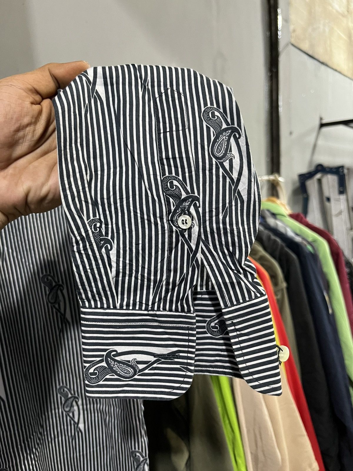 Etro Etro striped paisley shirt /kapital/cdg/visvim/undercover/ Size US S / EU 44-46 / 1 - 6 Thumbnail