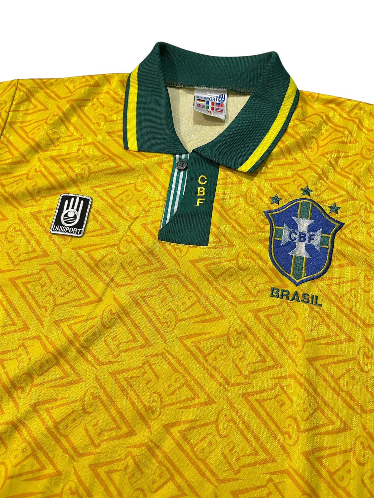 Vintage Vintage Uhisport Brazil 1994 Football Jersey Size US L / EU 52-54 / 3 - 3 Thumbnail